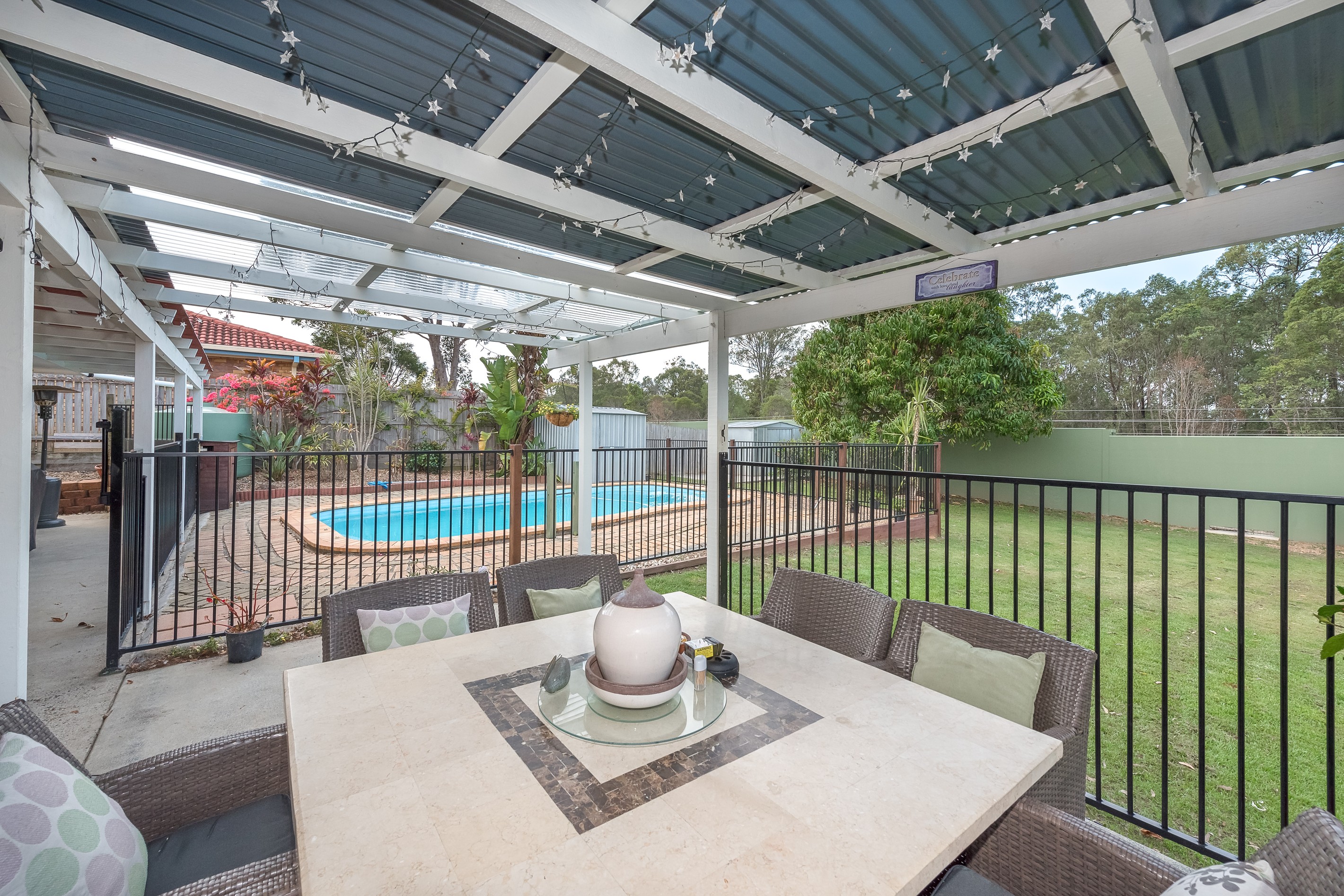 244 Mildura Drive, Helensvale, QLD 4212
