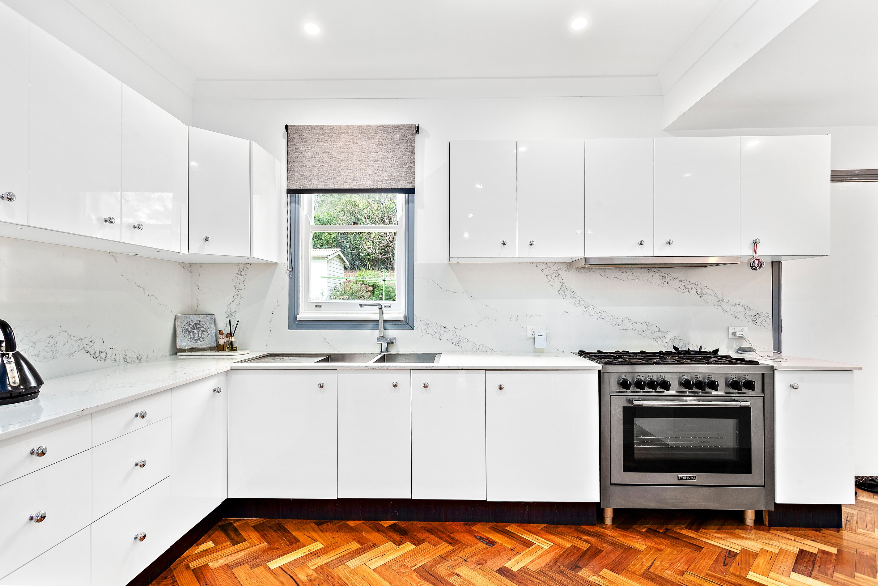 51 Woodlawn Avenue, Mangerton, NSW 2500