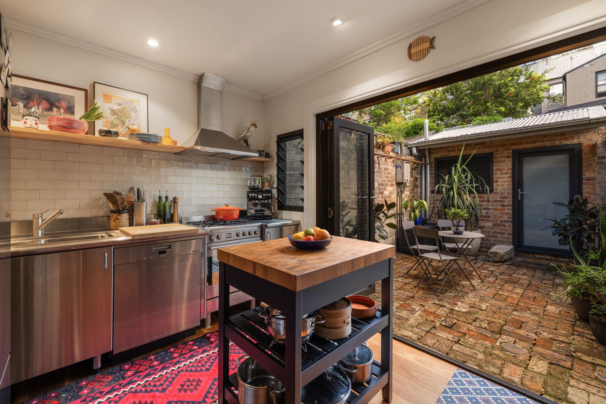 35 Caroline Street — photo 11 of 22