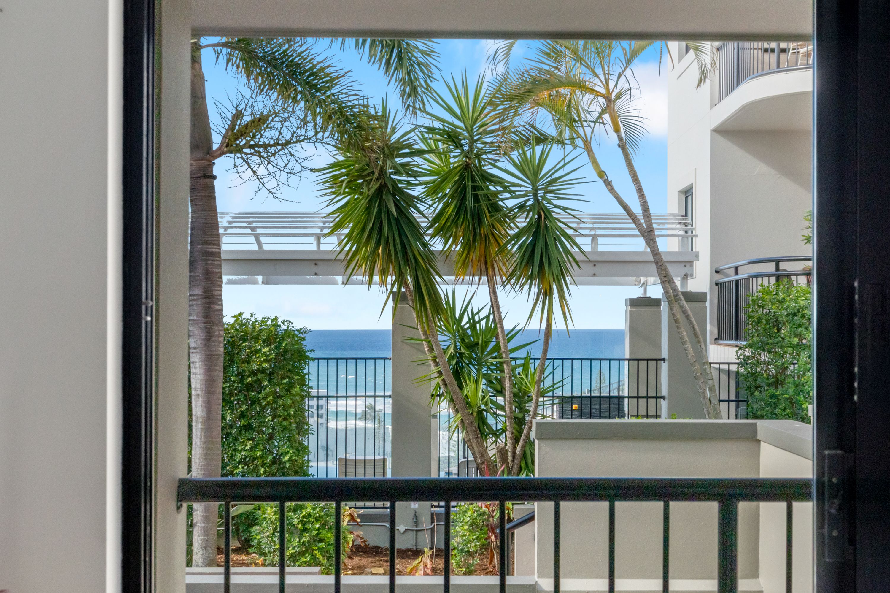 42/1 Great Hall Drive — photo 10 of 27