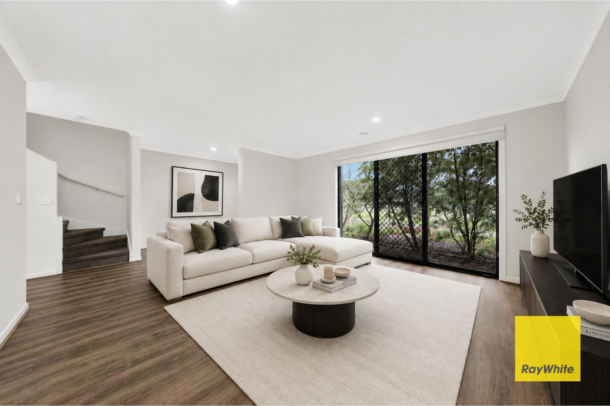 24 Lucca Walk, Mernda, VIC 3754