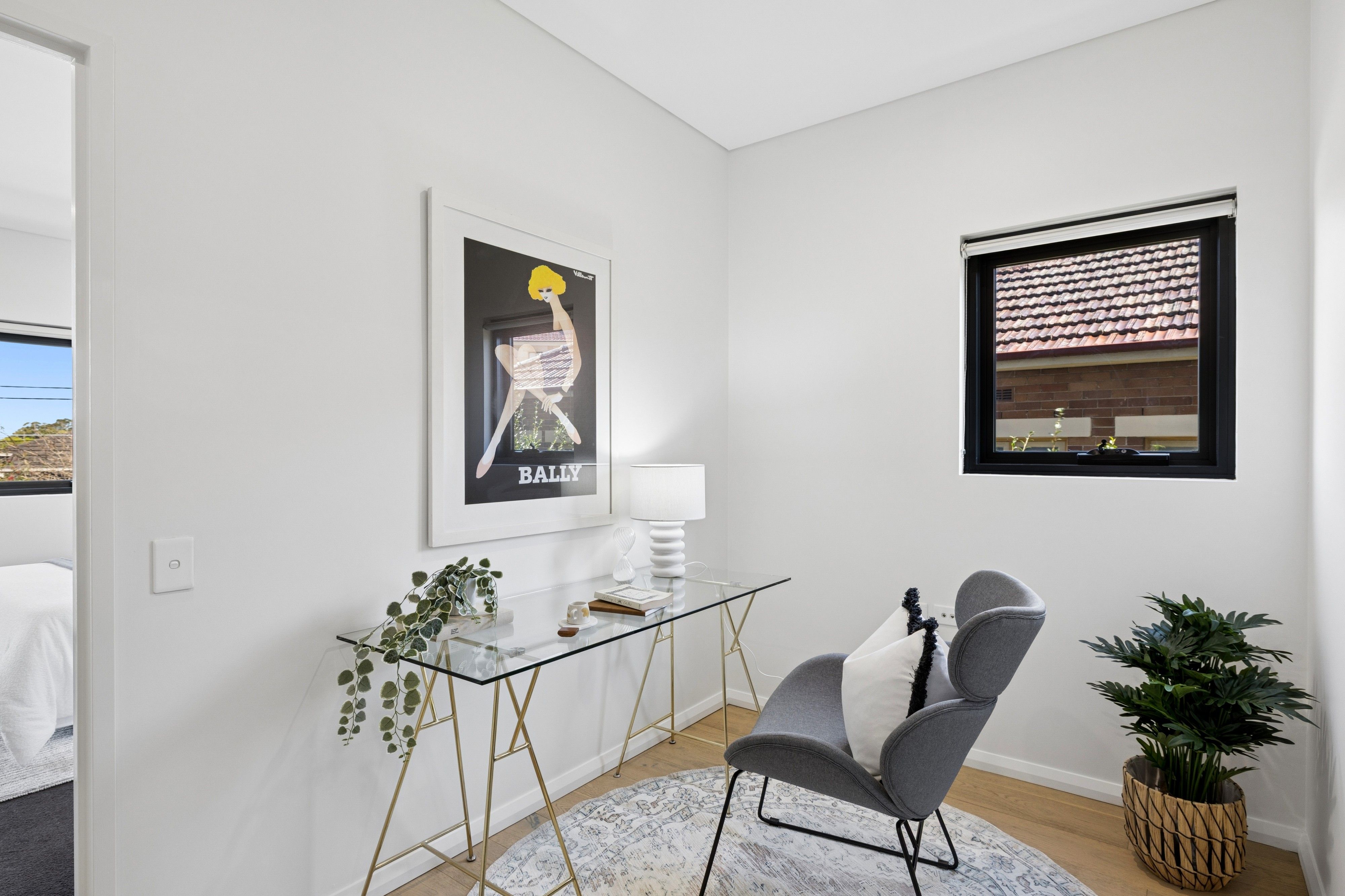 104/7 Pittwater Road — photo 8 of 17
