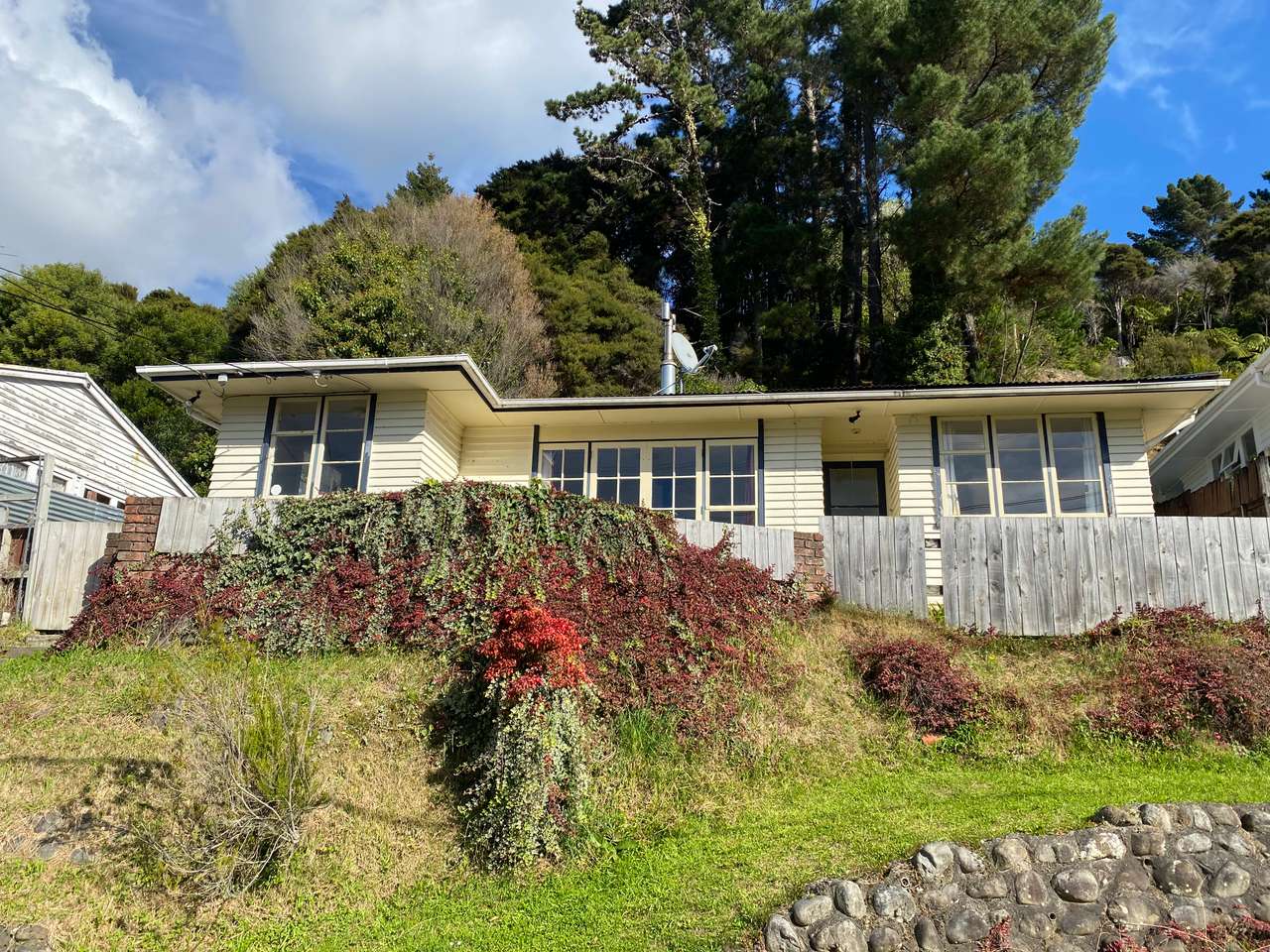 45 Bird Grove, Stokes Valley, Lower Hutt City Real Estate Ray White New Zealand