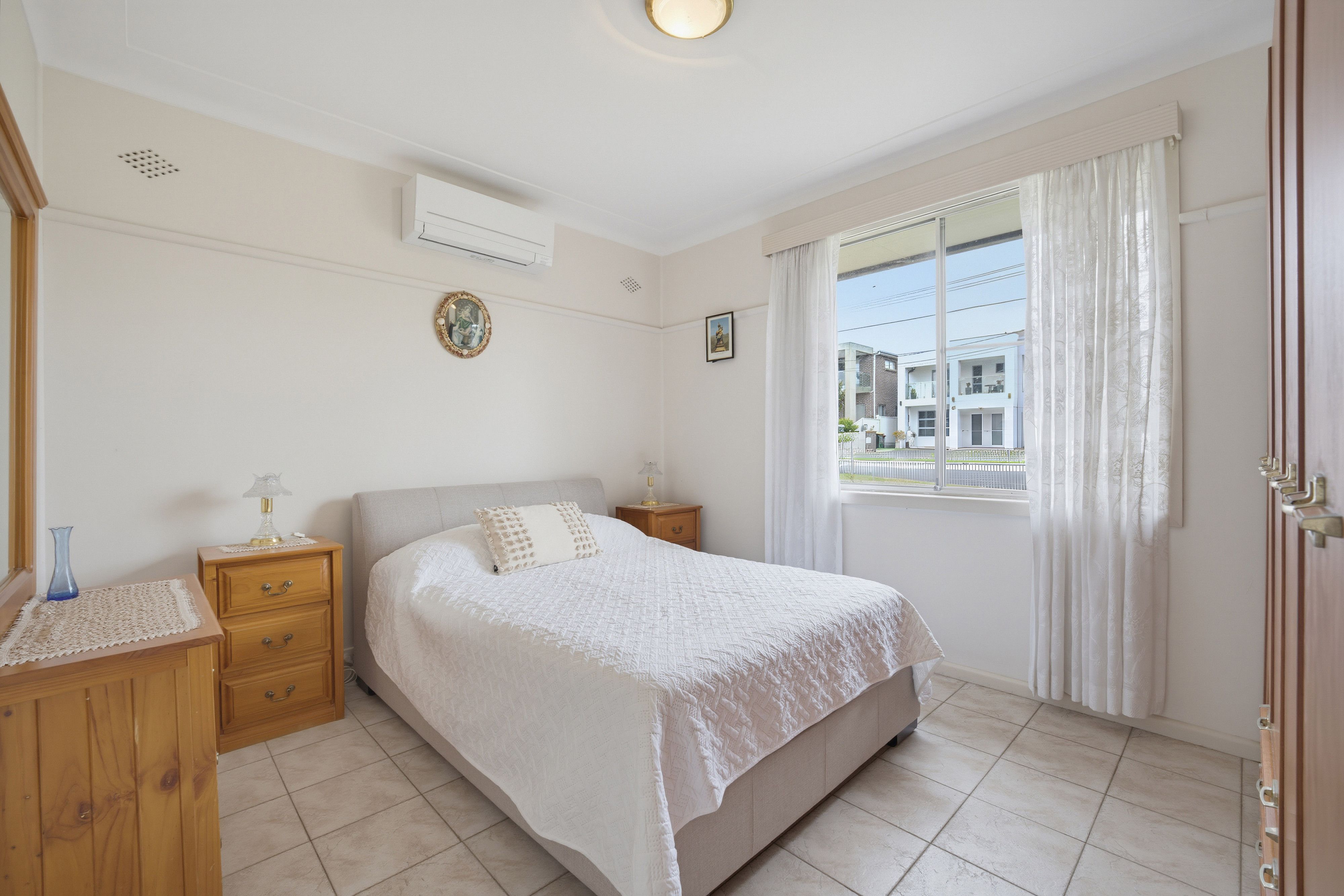36 Saurine Street — photo 6 of 12