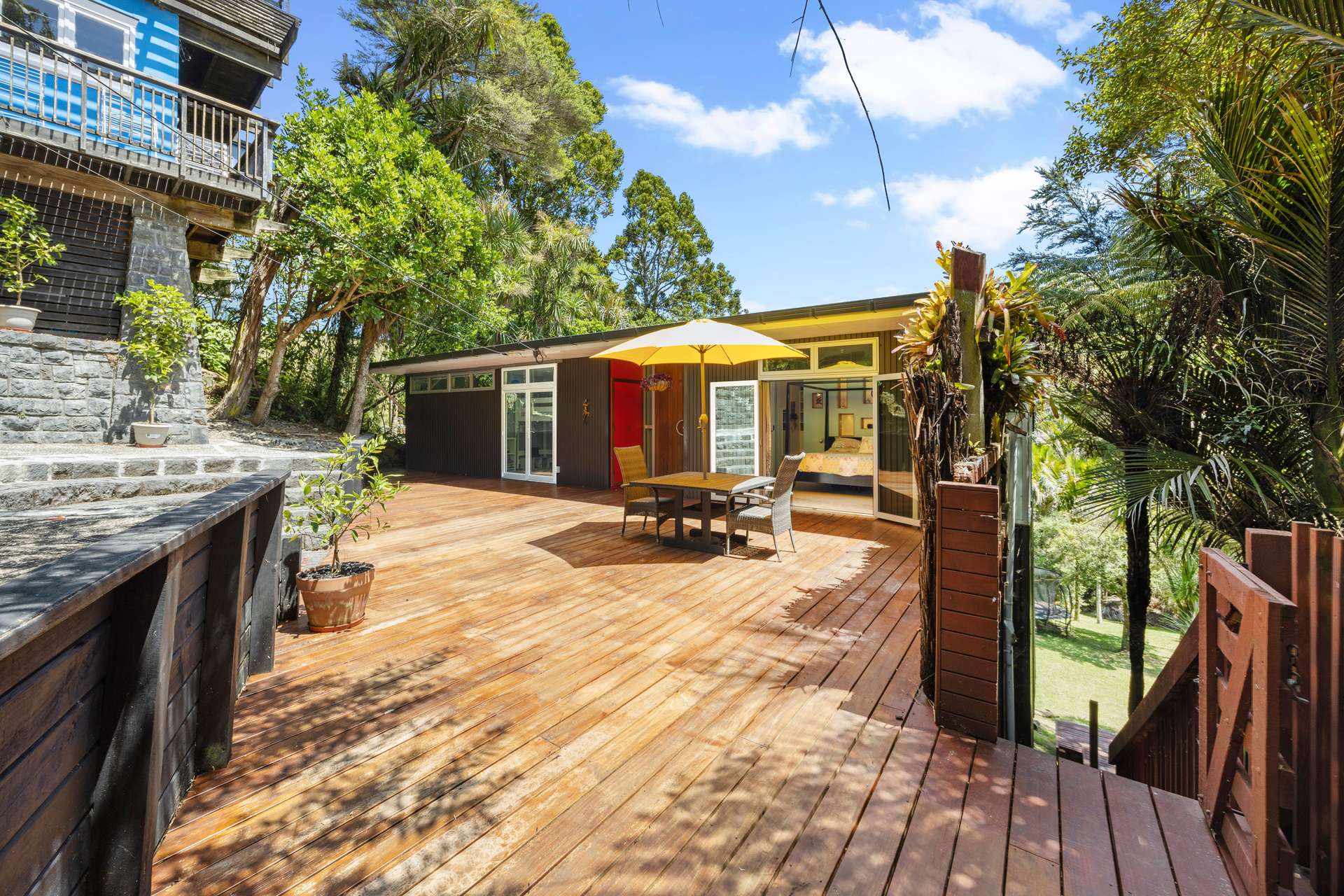 609 South Titirangi Road photo 20