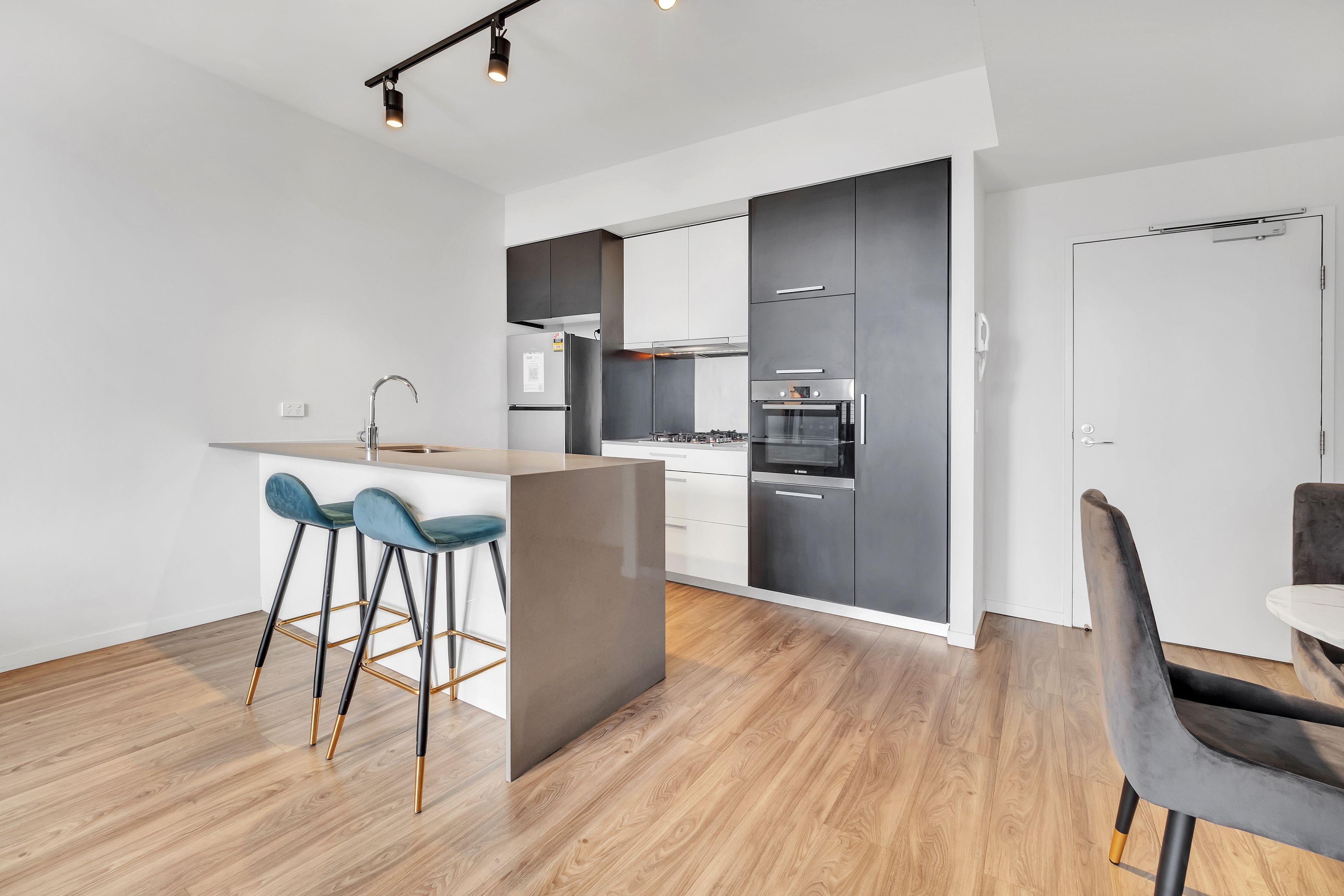 2044/9 Edmondstone Street, South Brisbane, QLD 4101