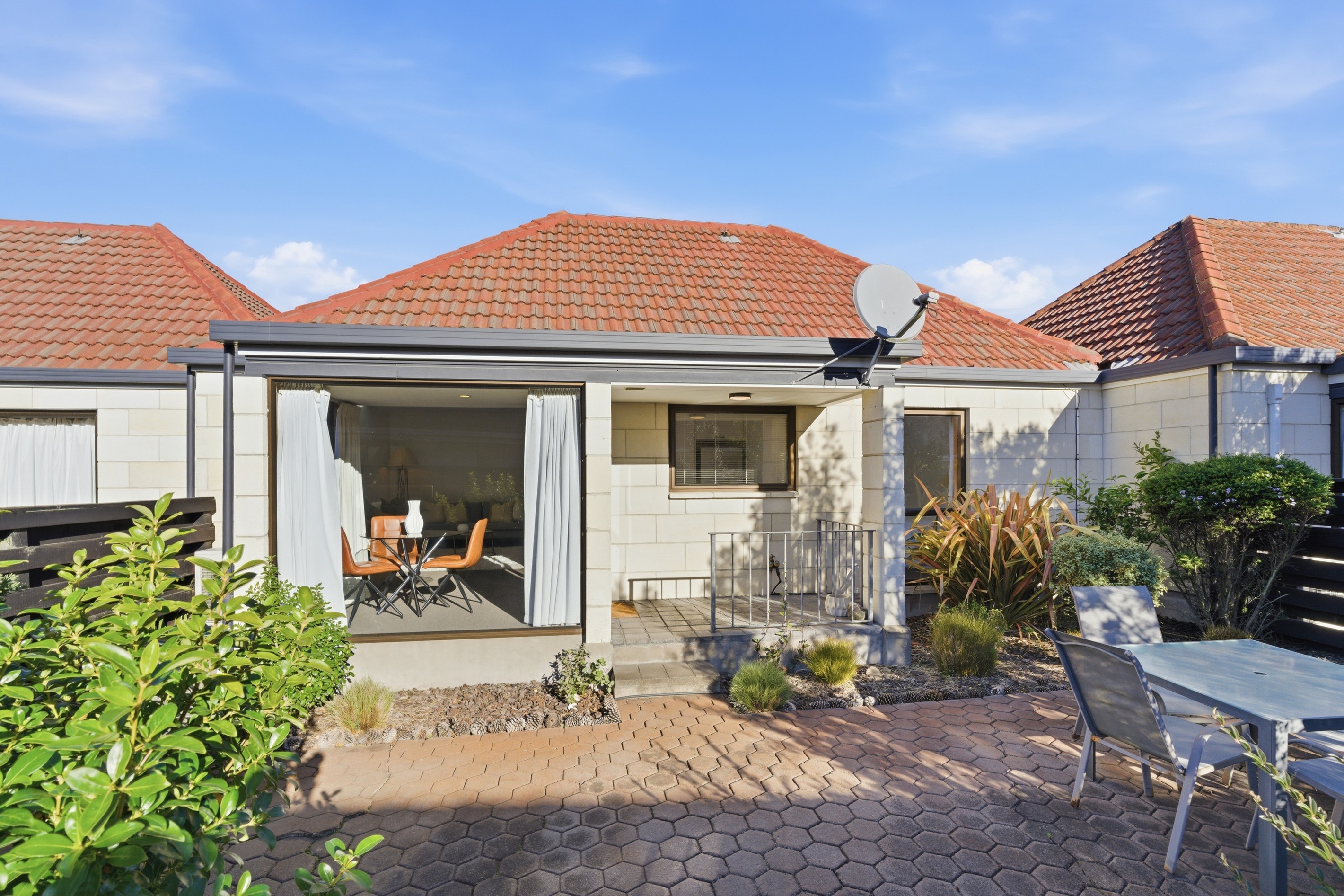 3/4 Broadbent Street, Riccarton, Christchurch City