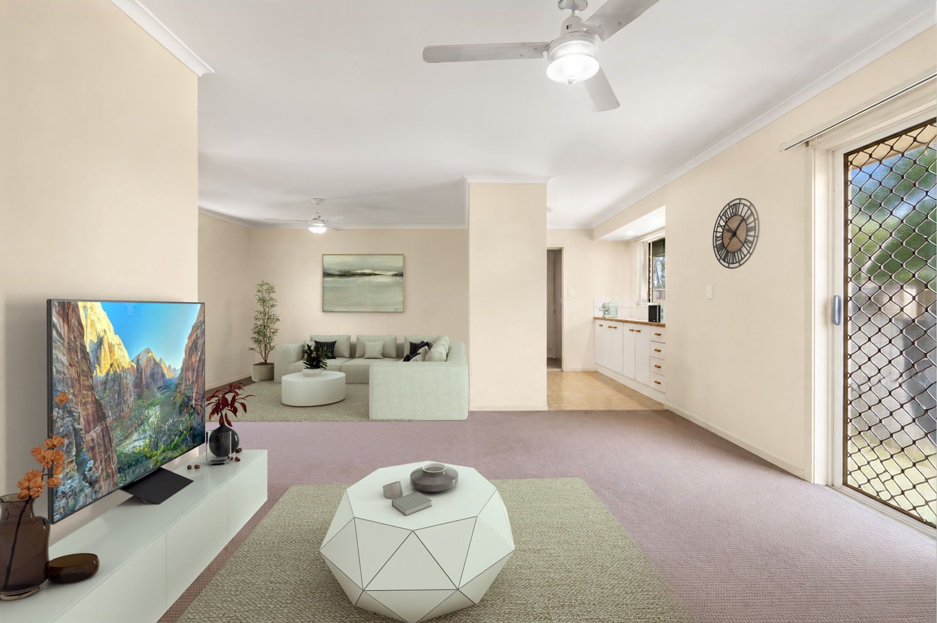 12 Bottlebrush Crescent — photo 4 of 18
