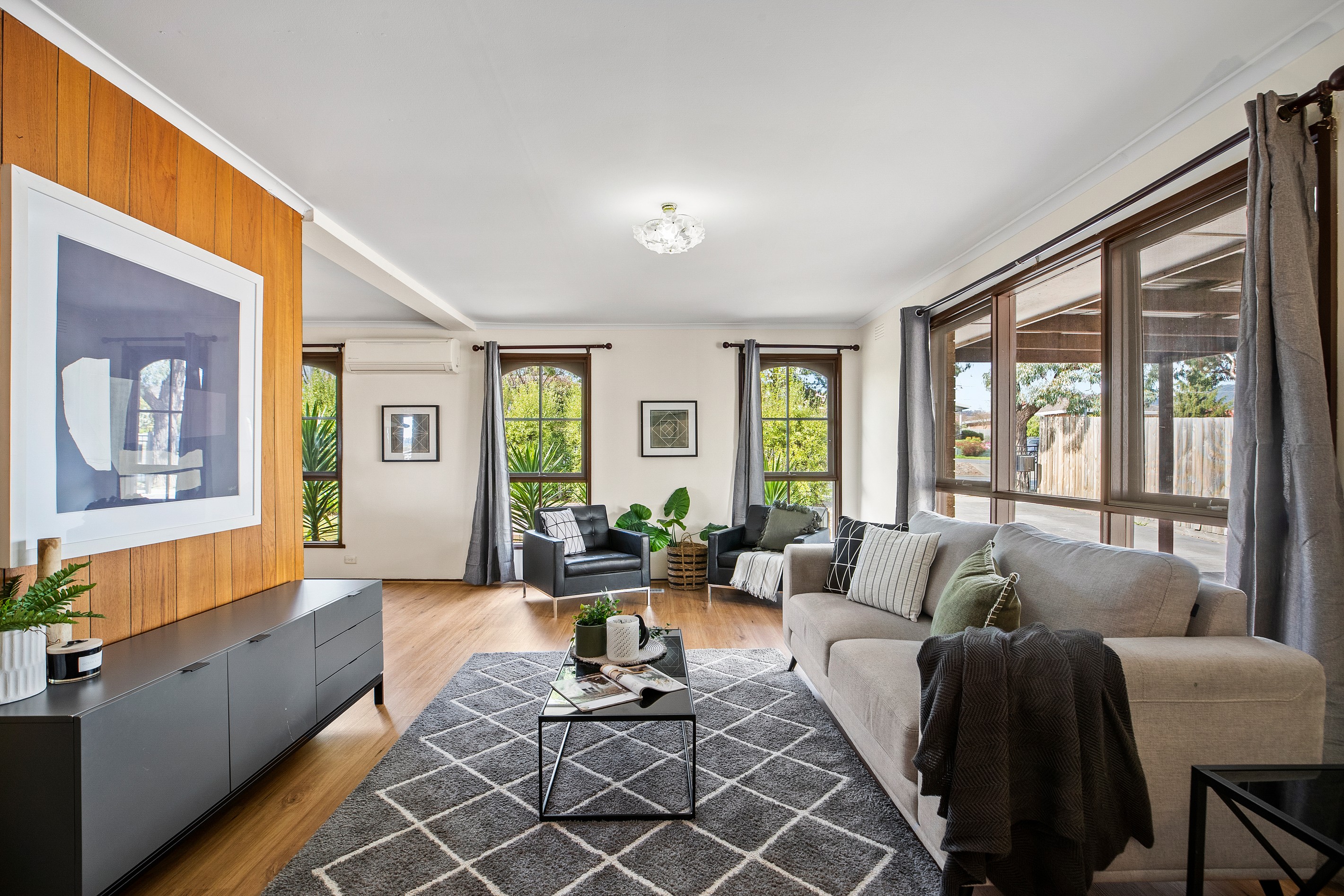 71 Manchester Road, Mooroolbark, VIC 3138