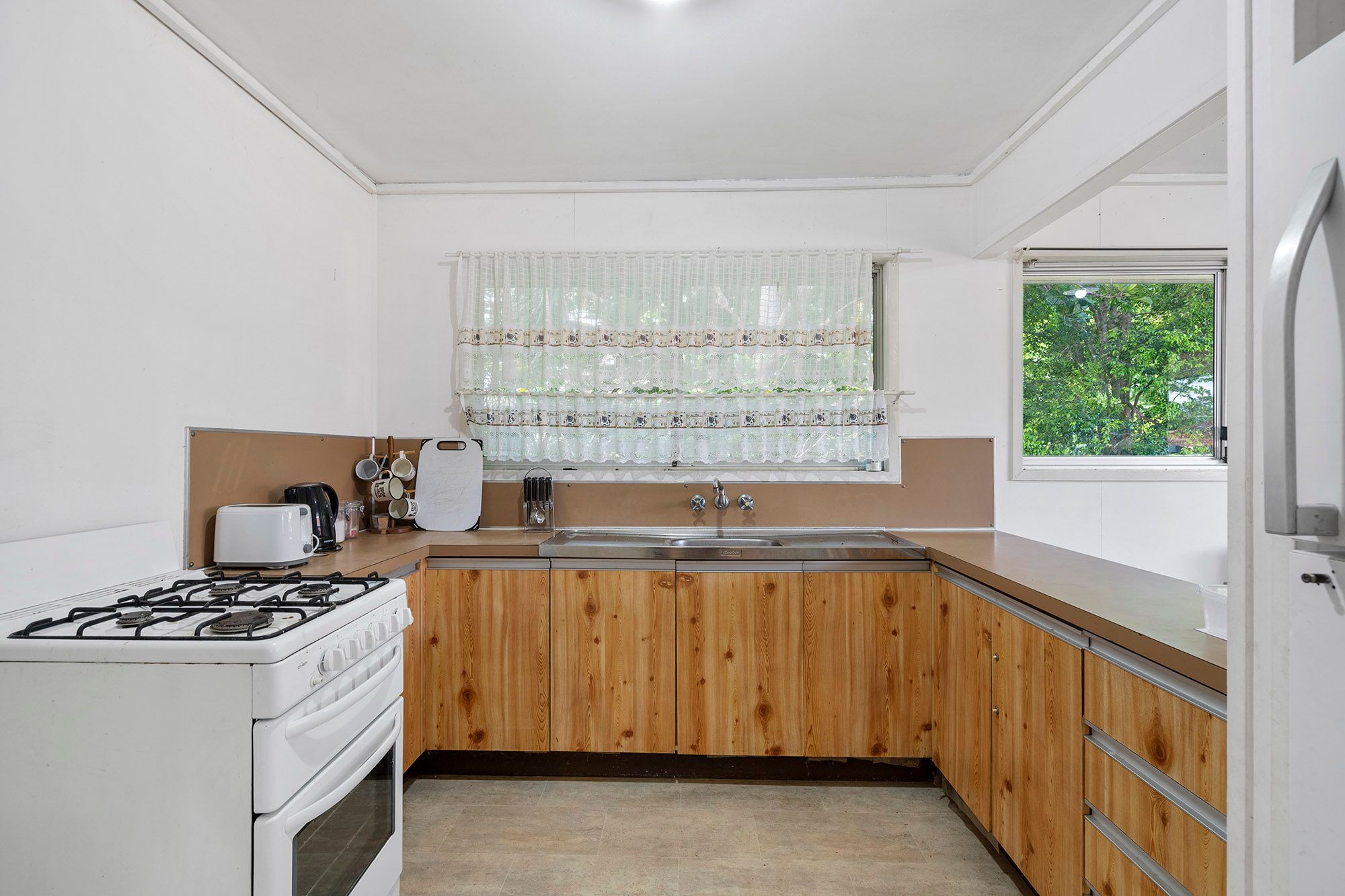 28 Omar Street, Woodridge, QLD 4114