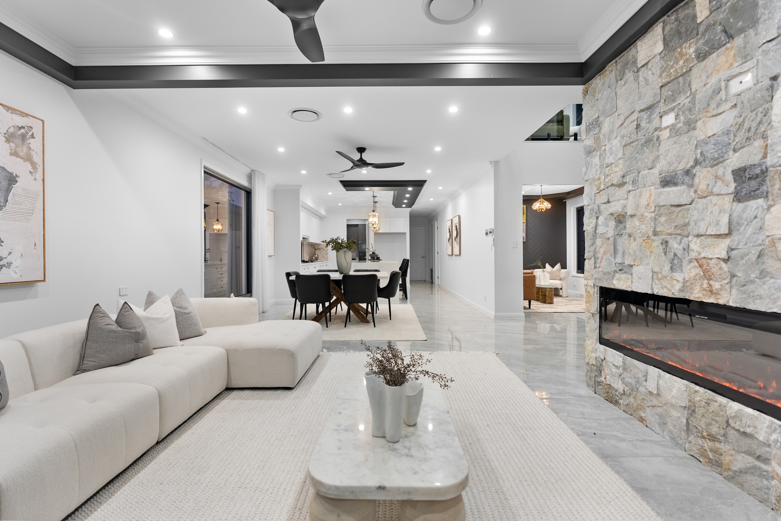 17 Wendouree Street, Hillcrest, QLD 4118