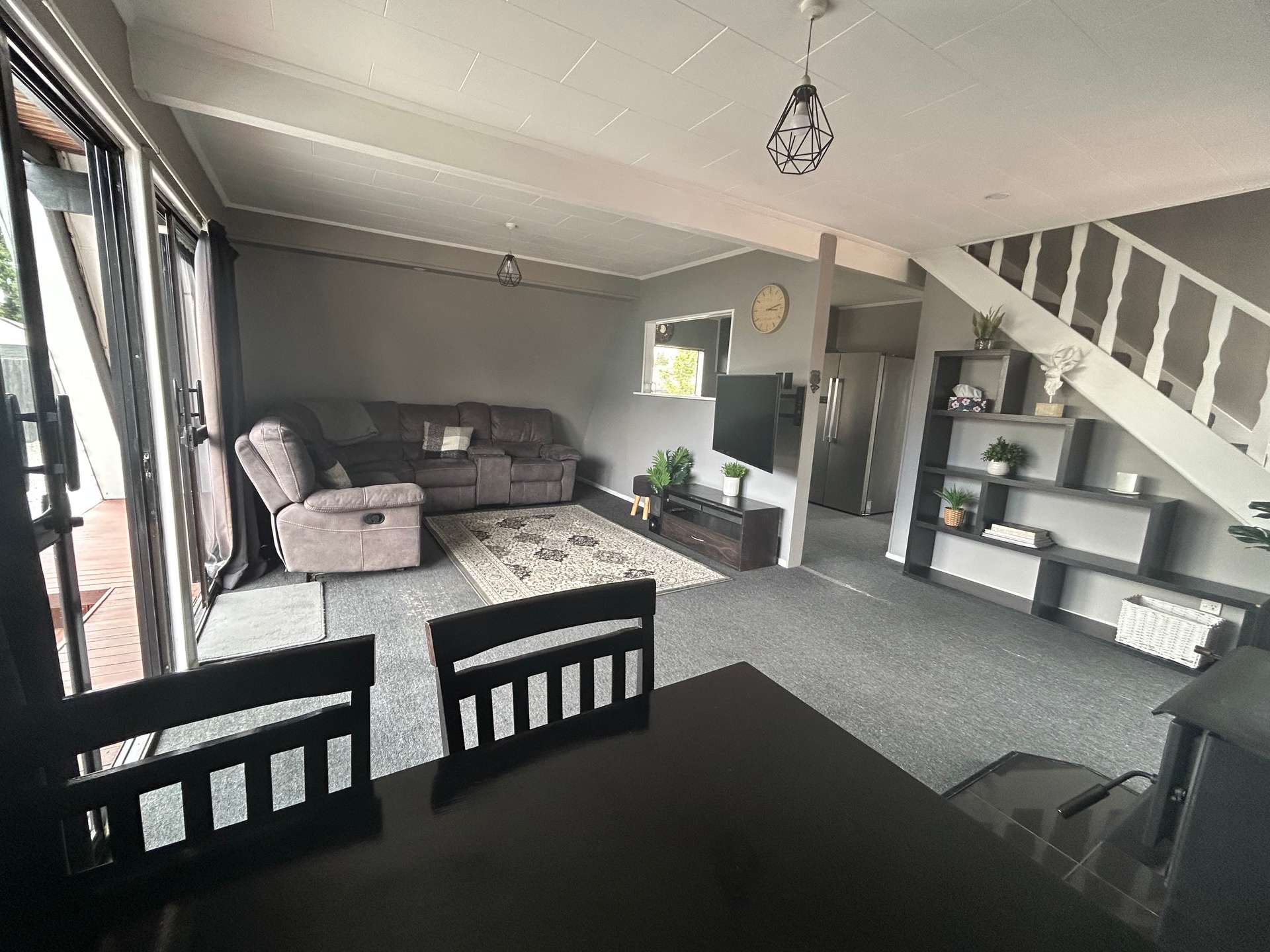 8 Farquhar Place photo 5