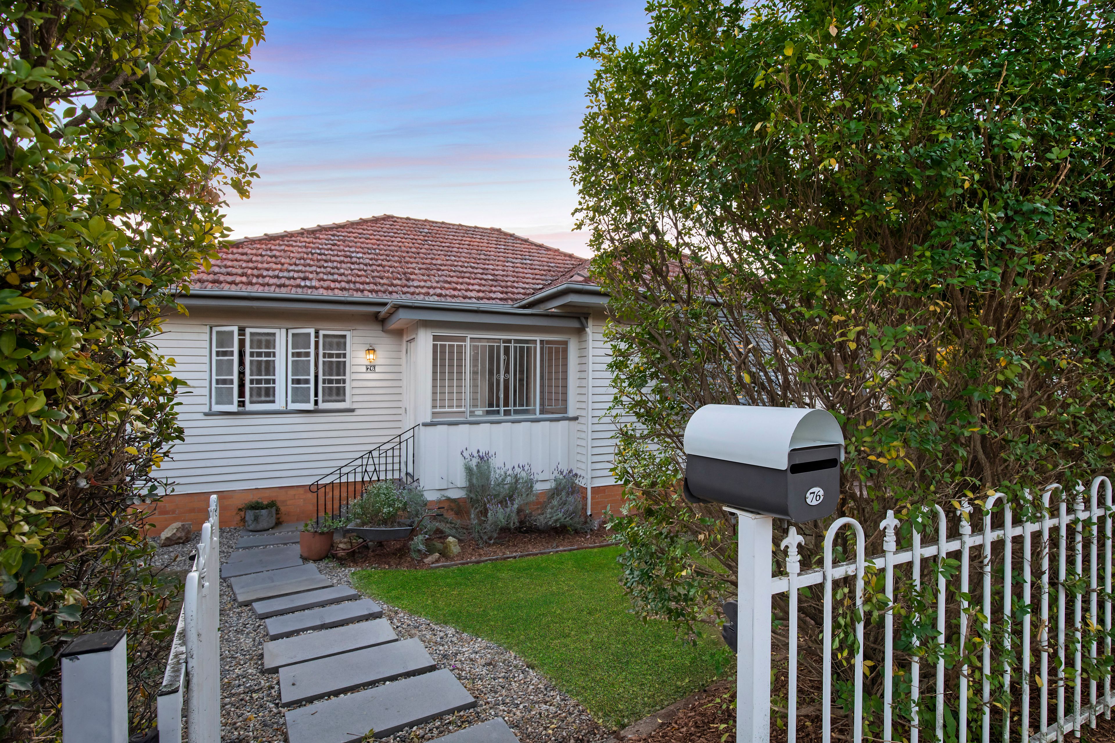 76 Spence Road, Wavell Heights QLD 4012