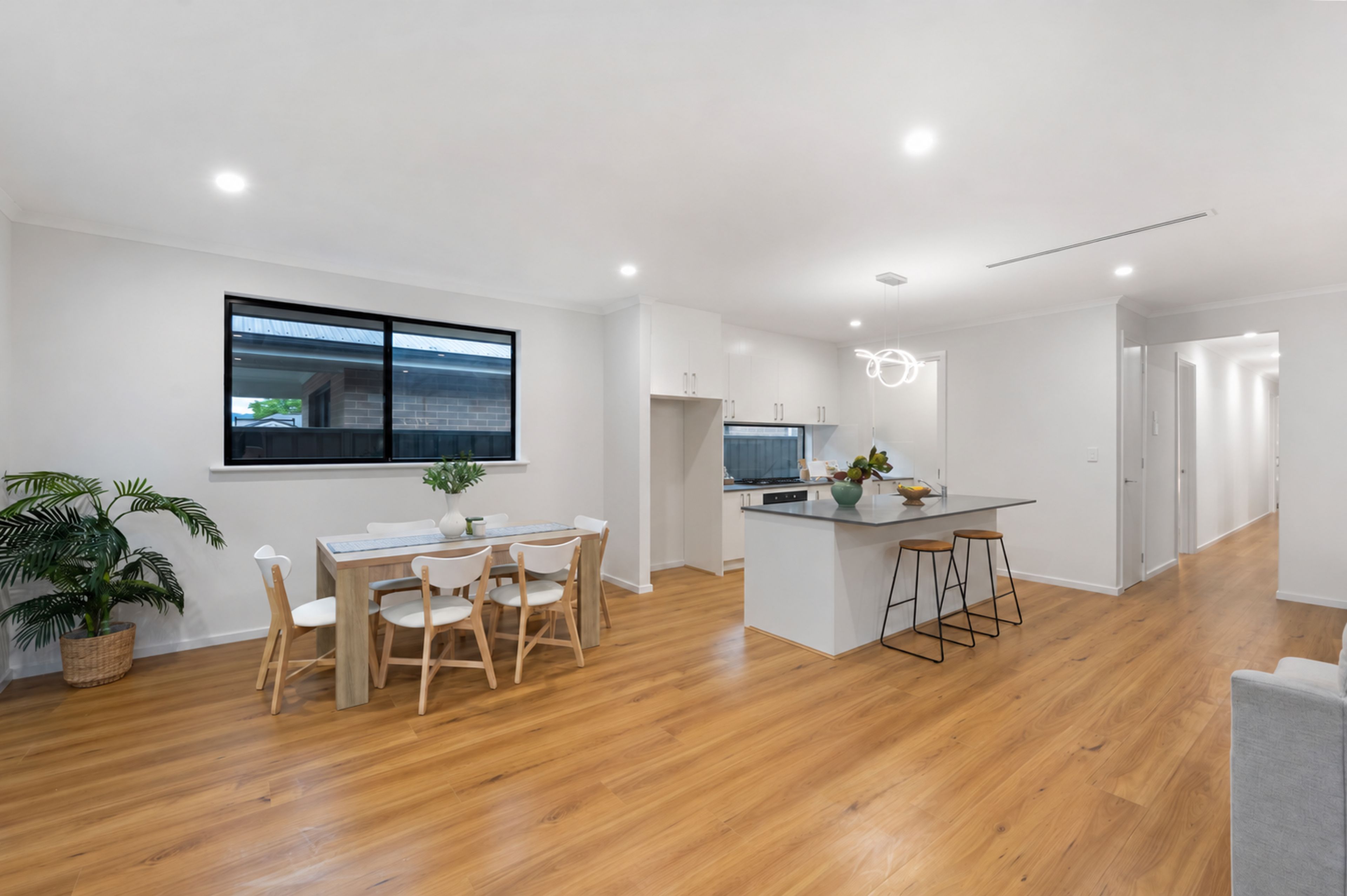 12 Gordini Crescent — photo 7 of 23