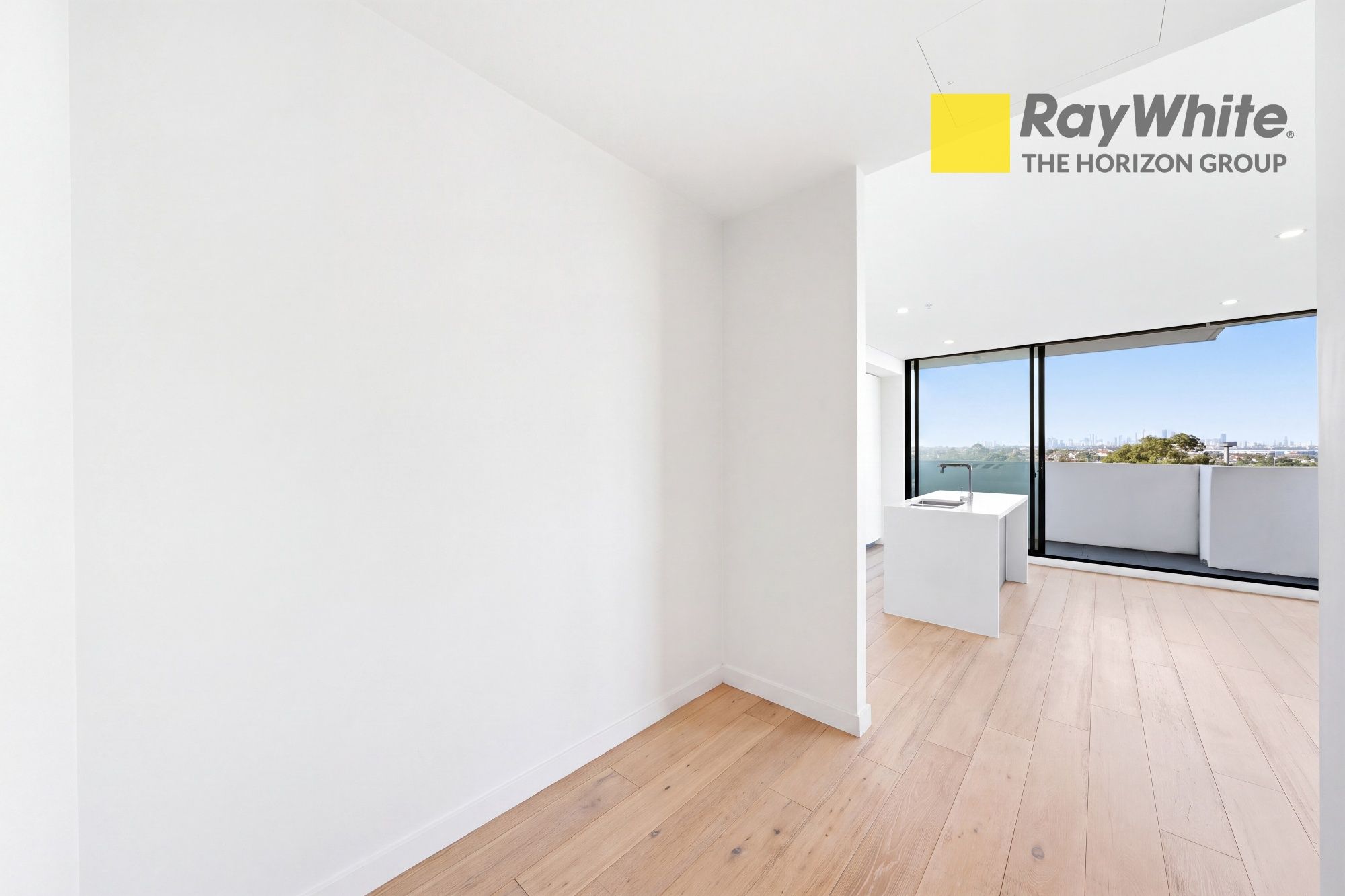 1007/10 Gertrude Street — photo 12 of 25