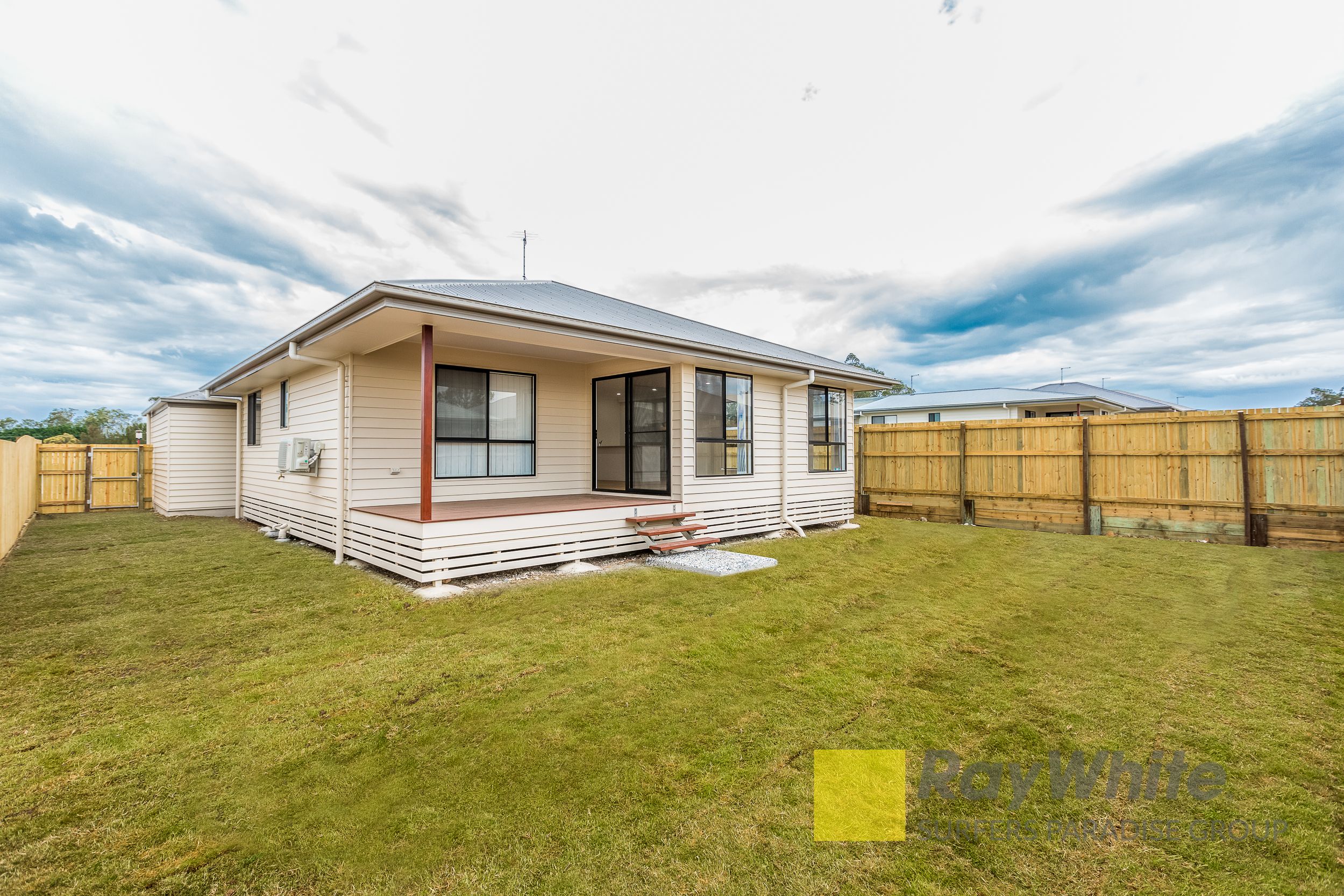 34 Greenwood Village Road, Redbank Plains, QLD 4301