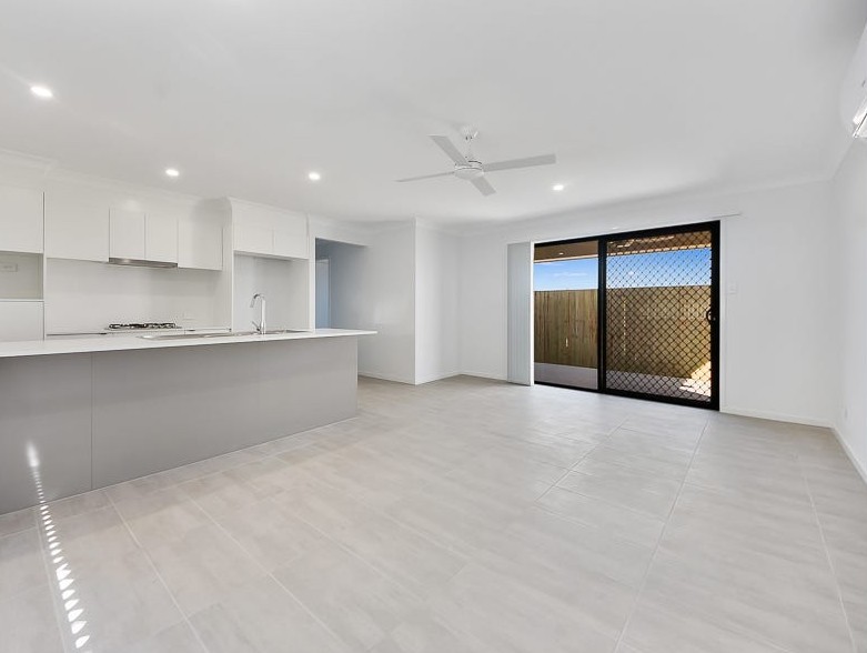 7 Nerang Road, South Ripley, QLD 4306