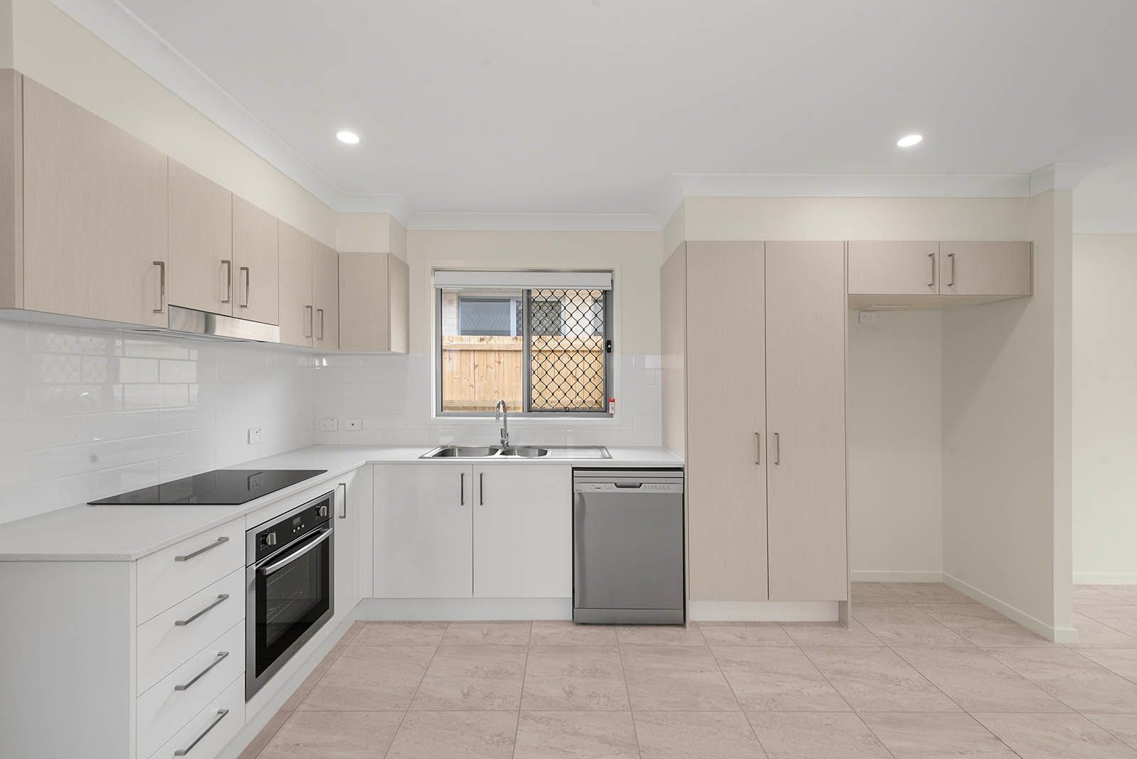 88 Dunaden Street, Logan Reserve, QLD 4133