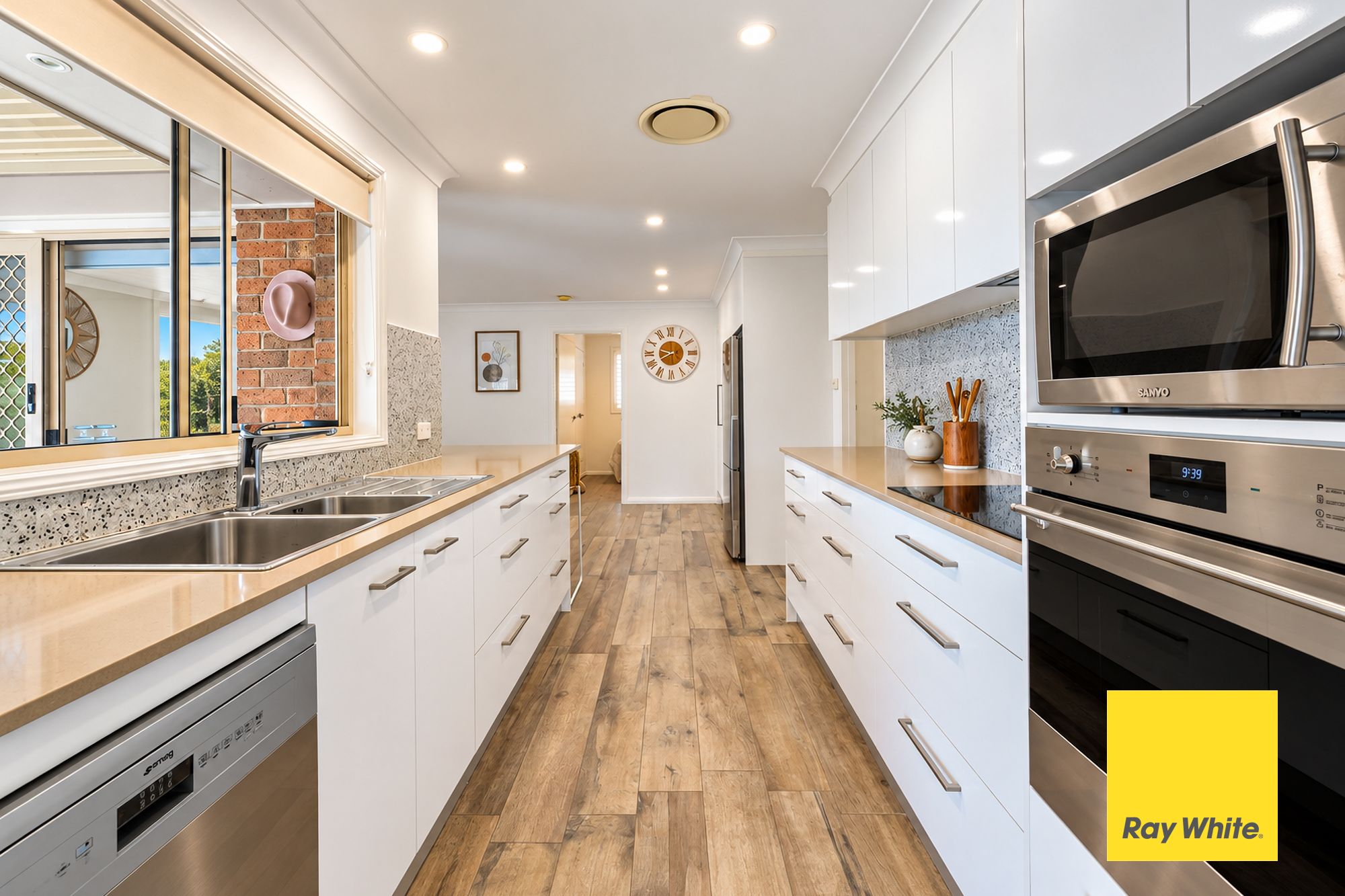 9 Lace Avenue, Umina Beach, NSW 2257