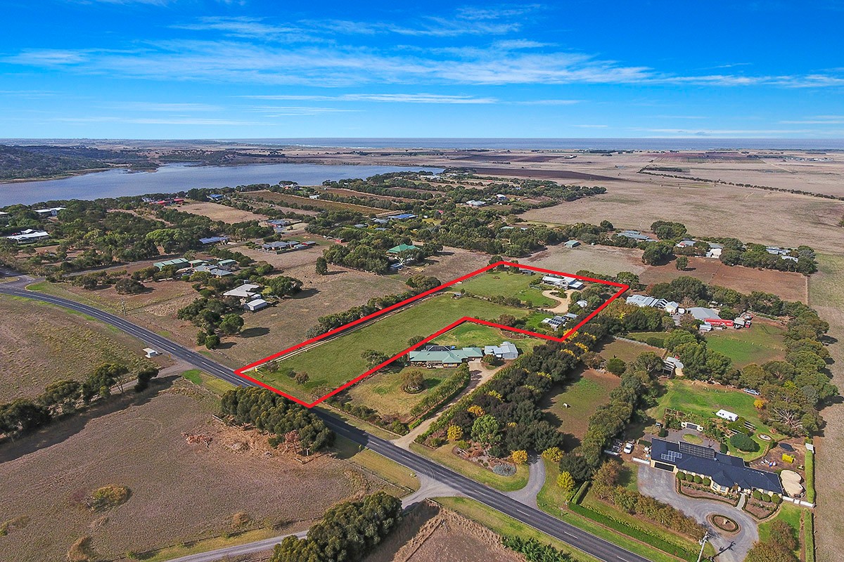 378 Koroit-Port Fairy Road, Crossley, VIC 3283