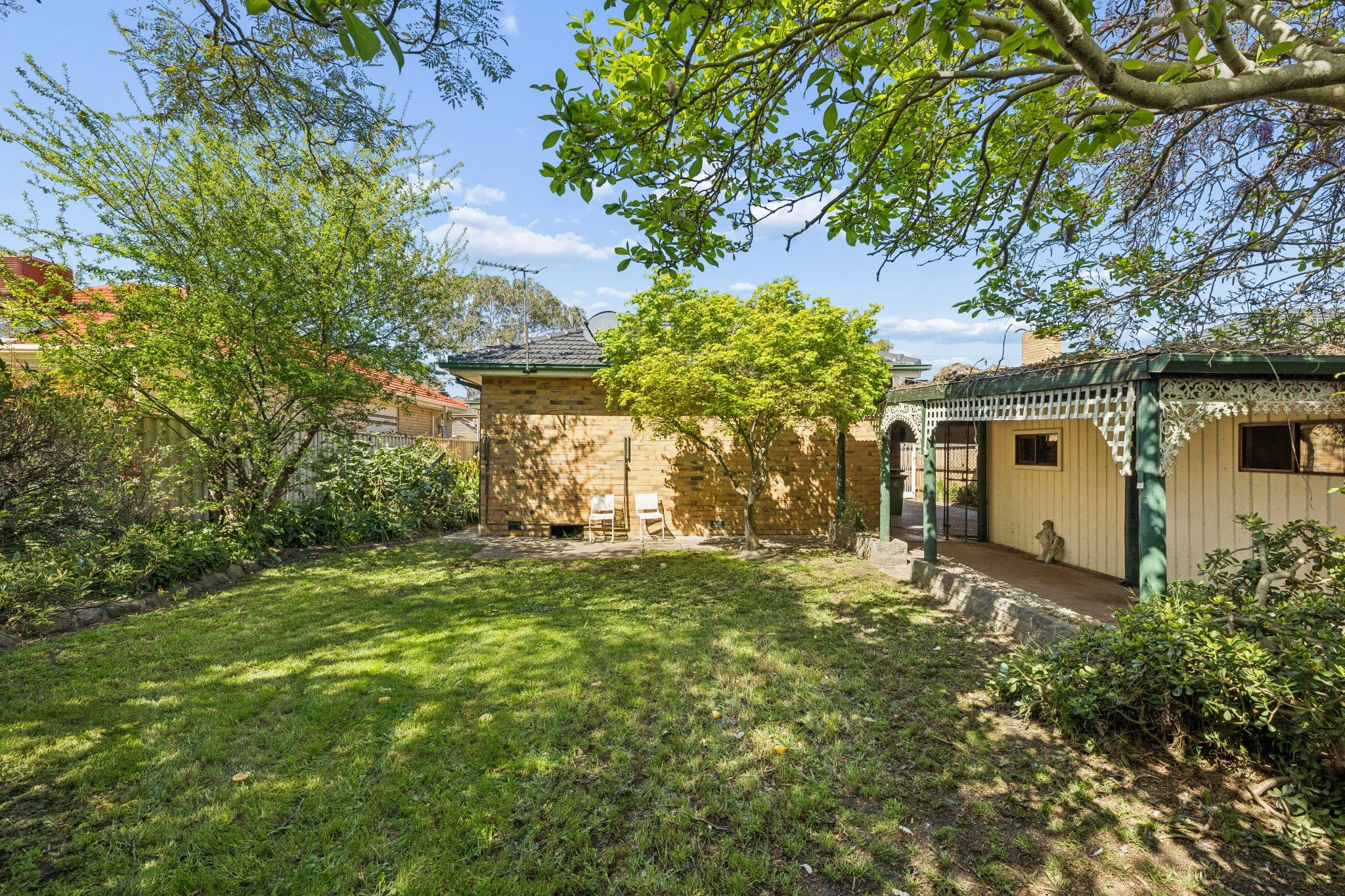 156 Dunne Street — photo 11 of 14