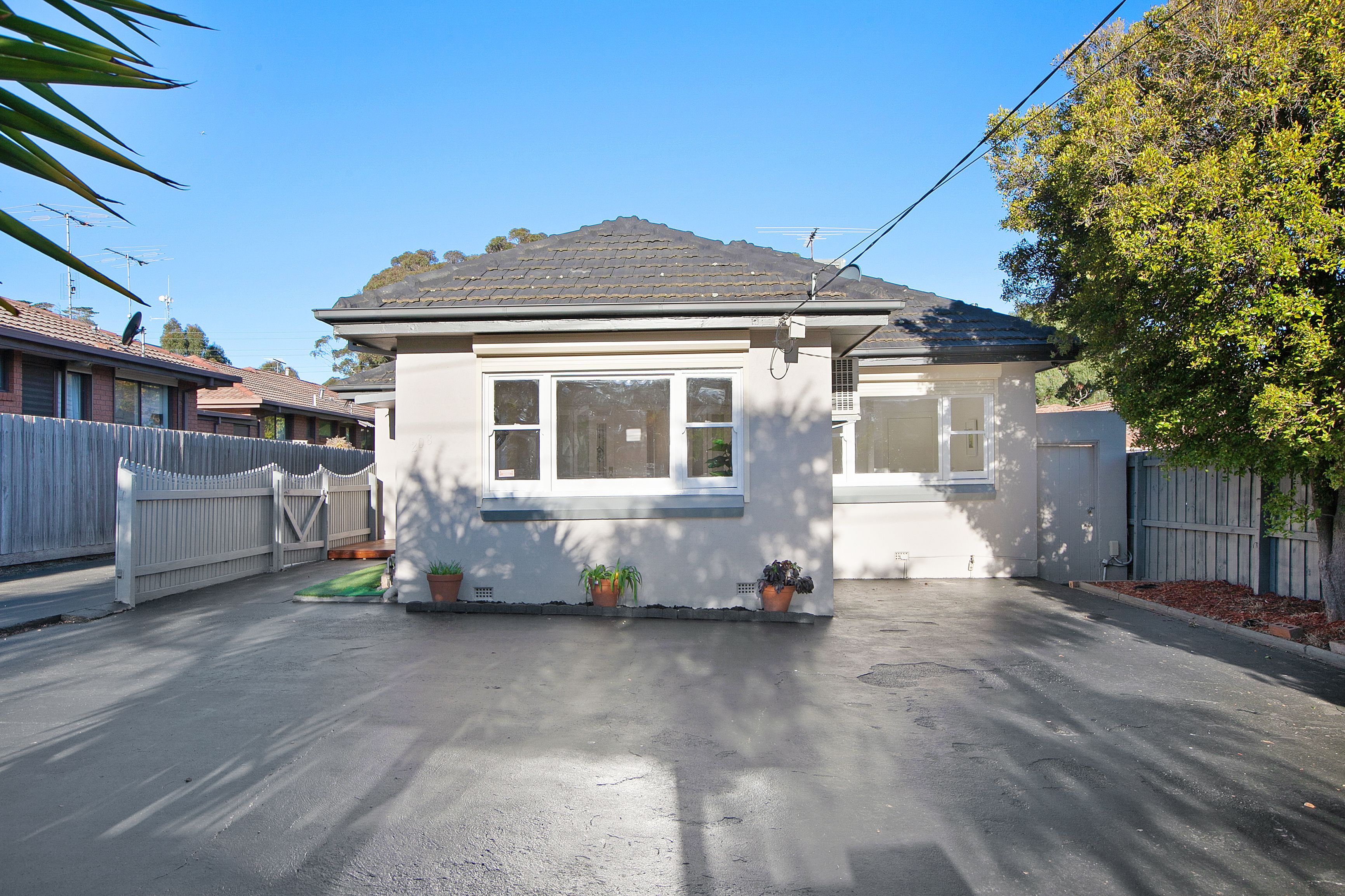 208 Spring Street, Reservoir VIC 3073