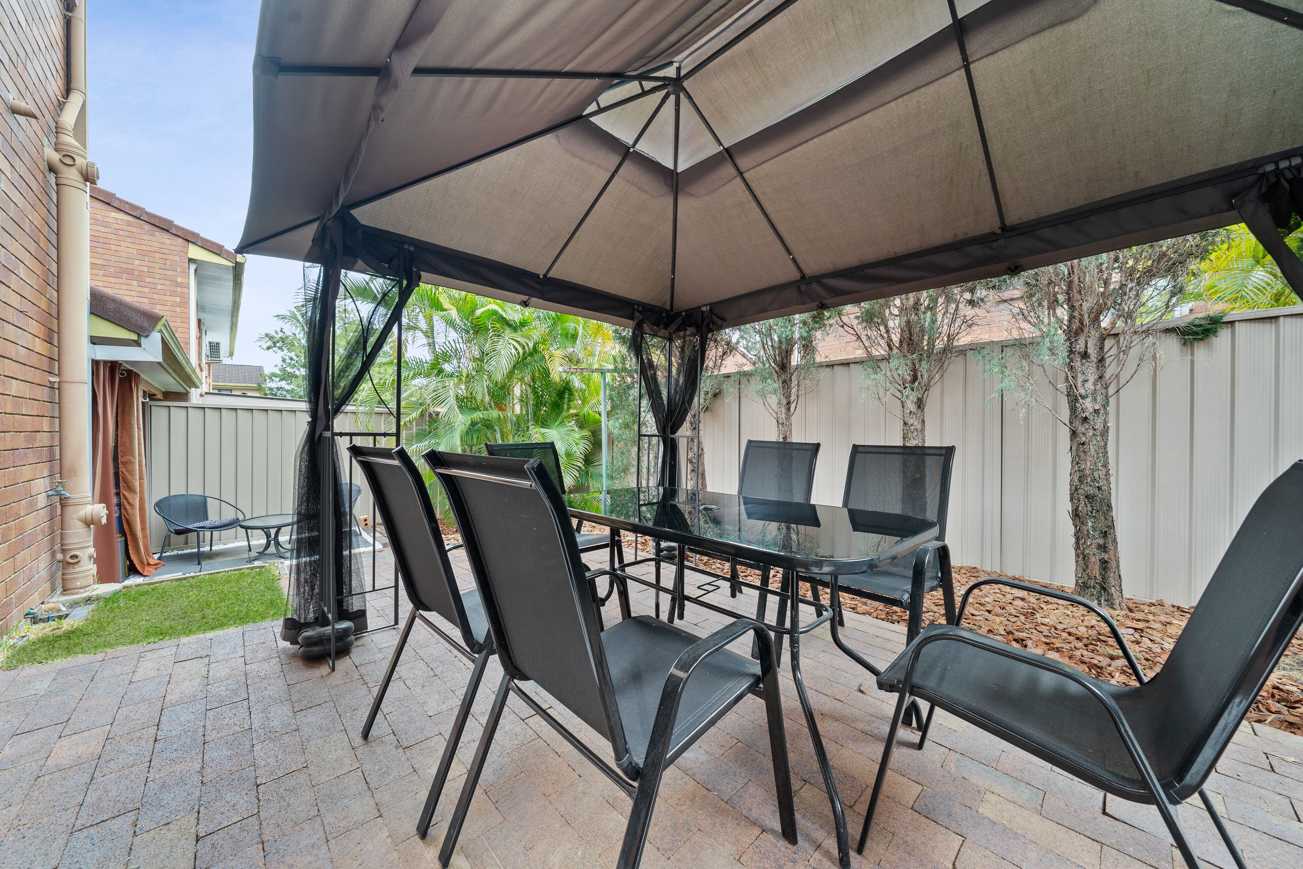 34/127 Barbaralla Drive — photo 10 of 21