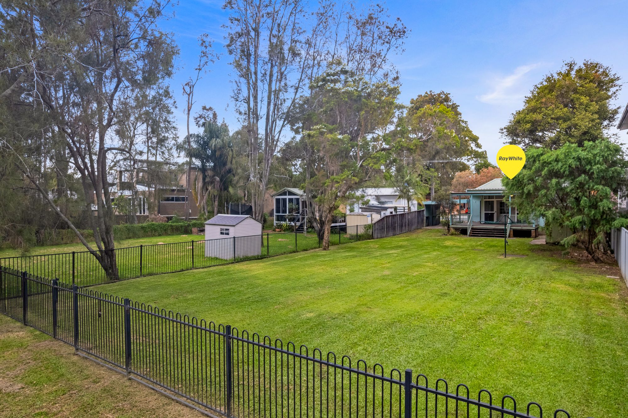 63 Lakedge Avenue, Berkeley Vale NSW 2261