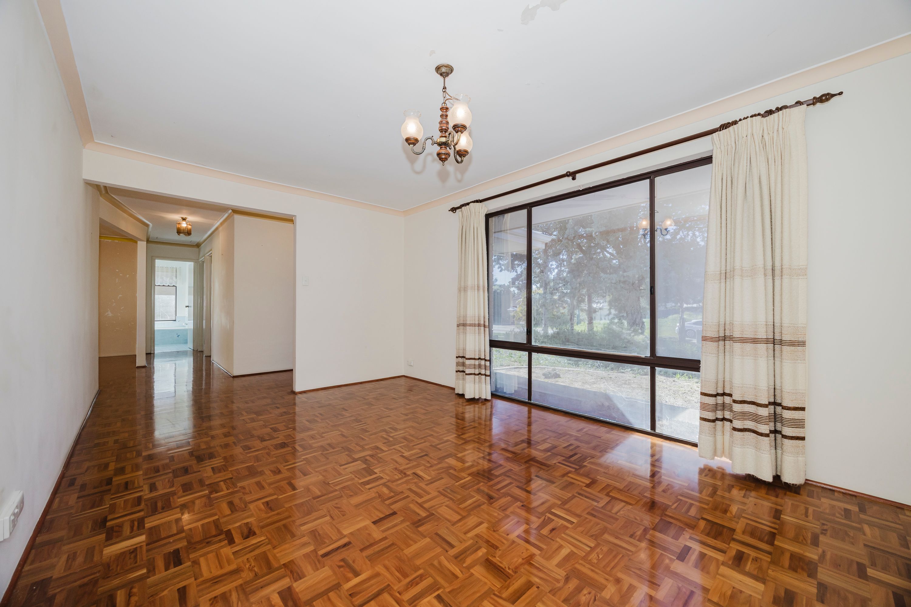 47 St Andrews Drive — photo 9 of 29