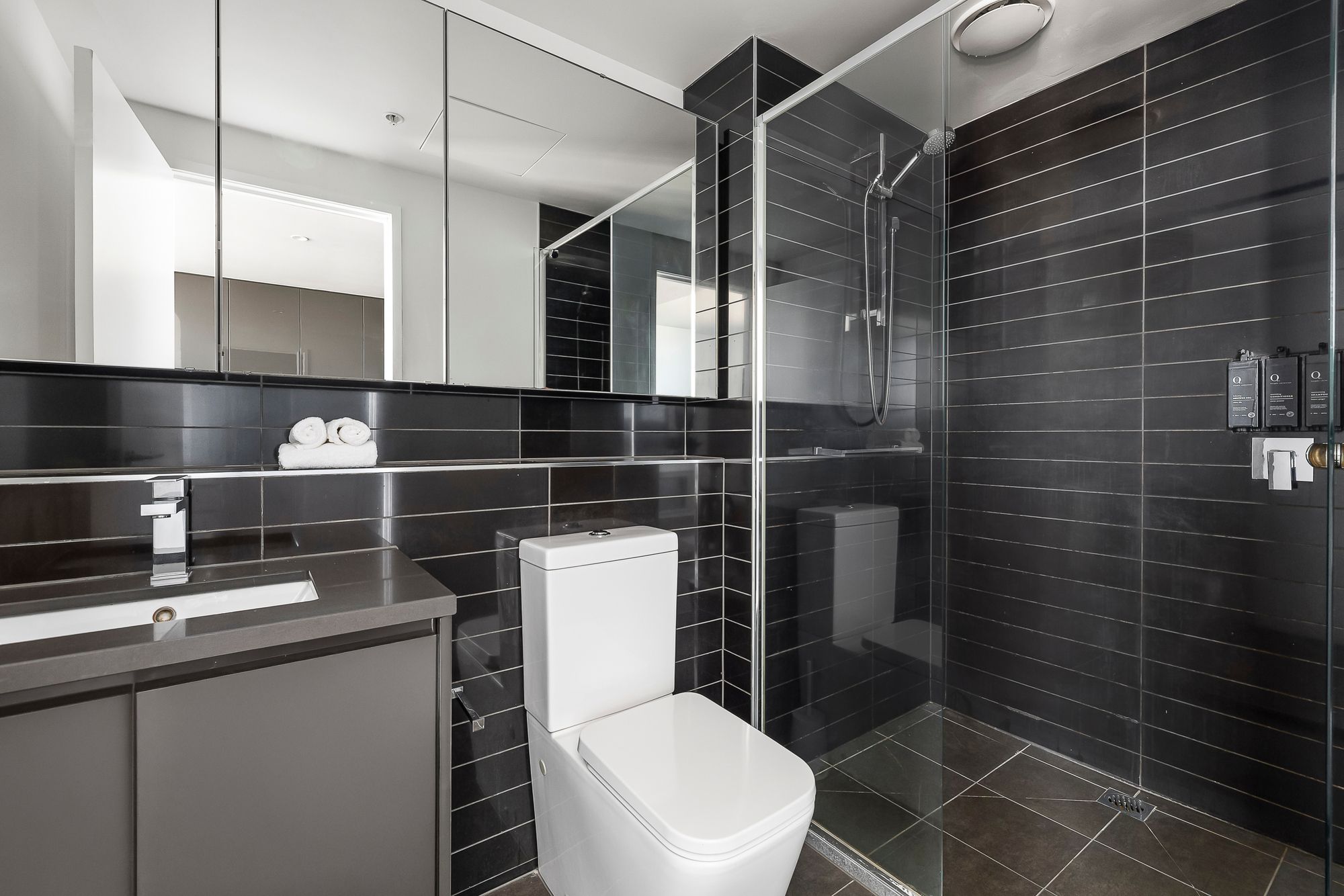 3705/48 Balston Street — photo 10 of 23