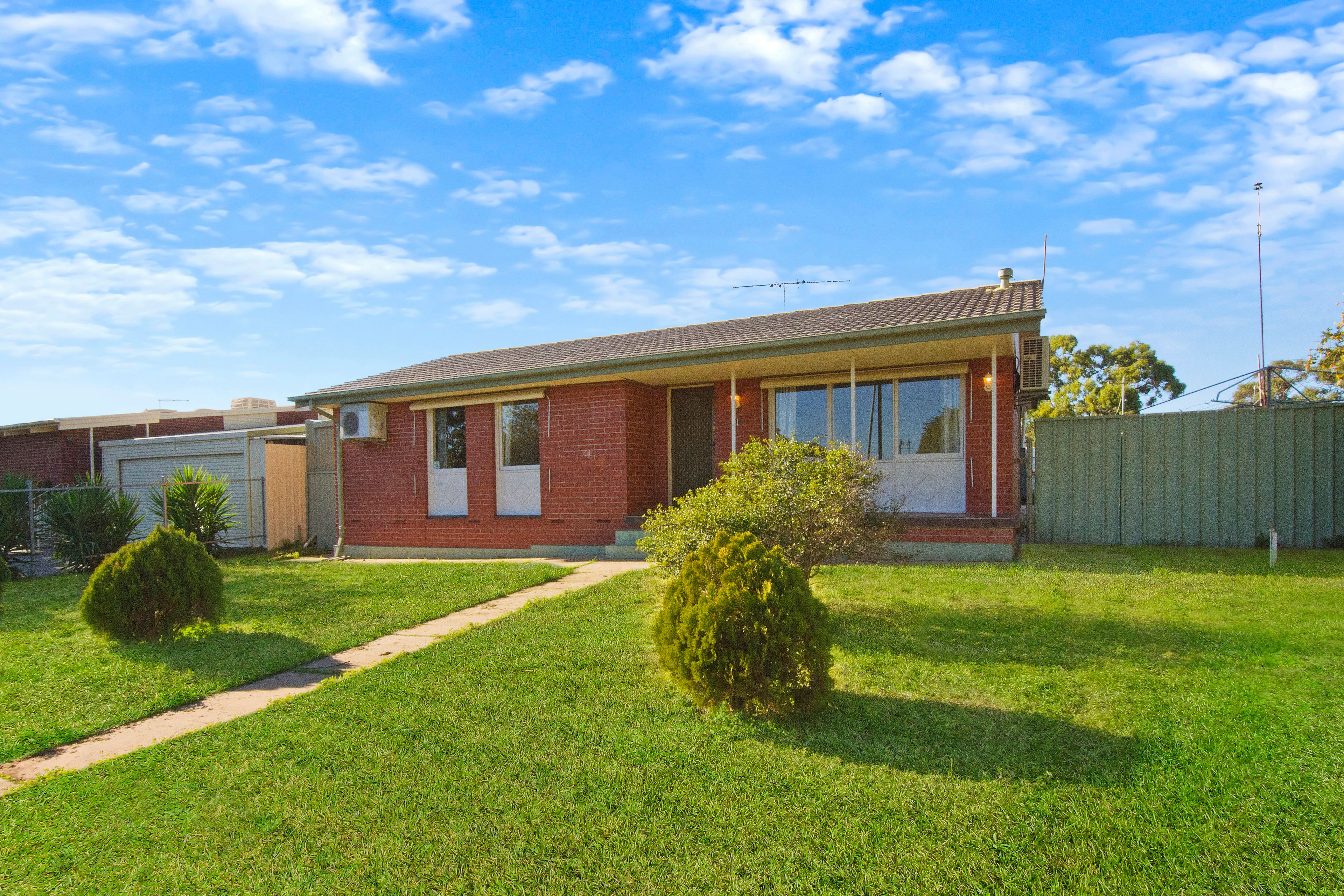 51 Callana Court, Craigmore SA 5114