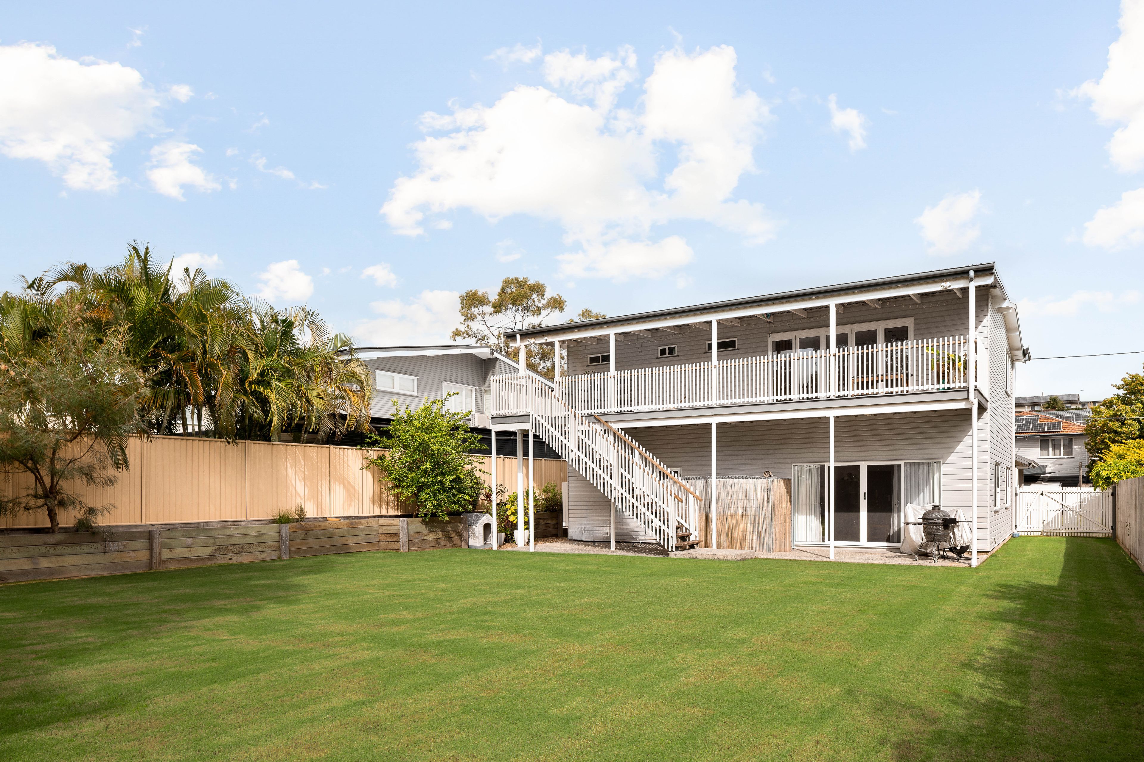 11 Venetia Street, Stafford Heights, QLD 4053