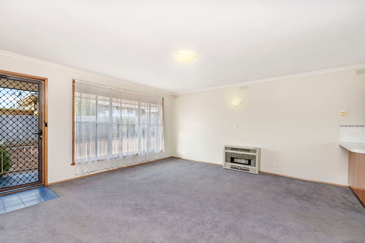 2/18 Suzanne Crescent, Warrnambool, VIC 3280