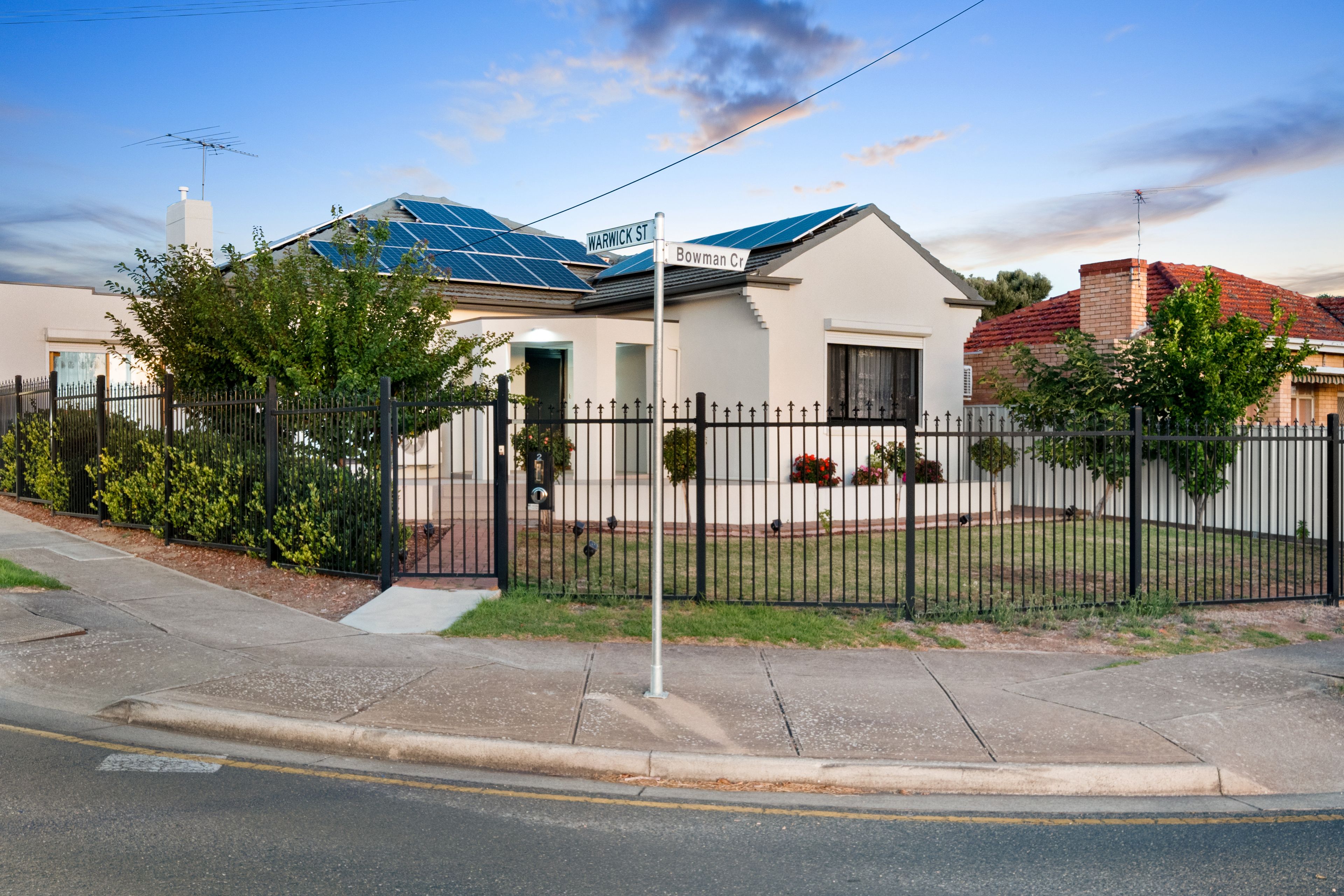 2 Bowman Crescent, Enfield, SA 5085