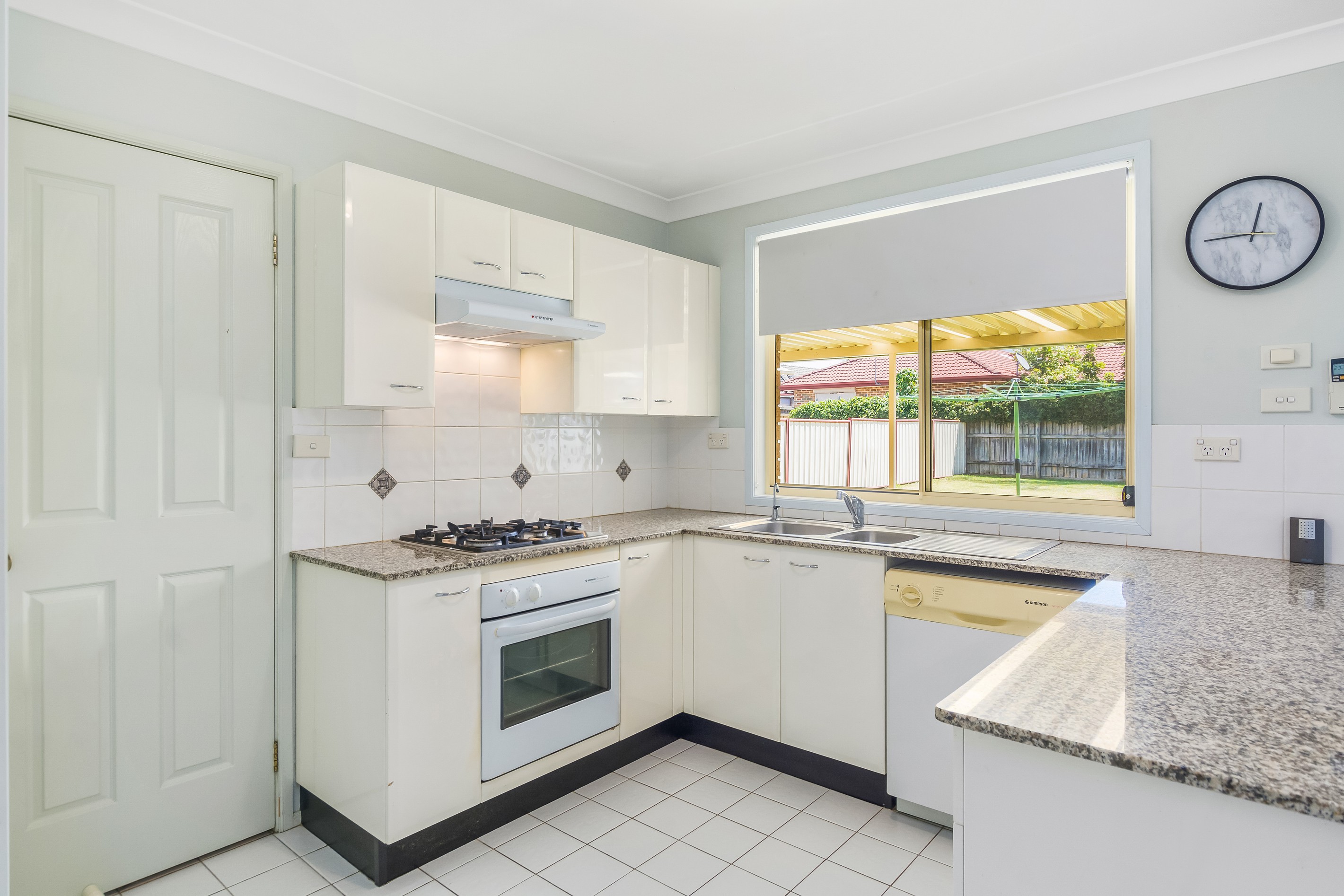 12 Glen Ayre Avenue, Horsley, NSW 2530