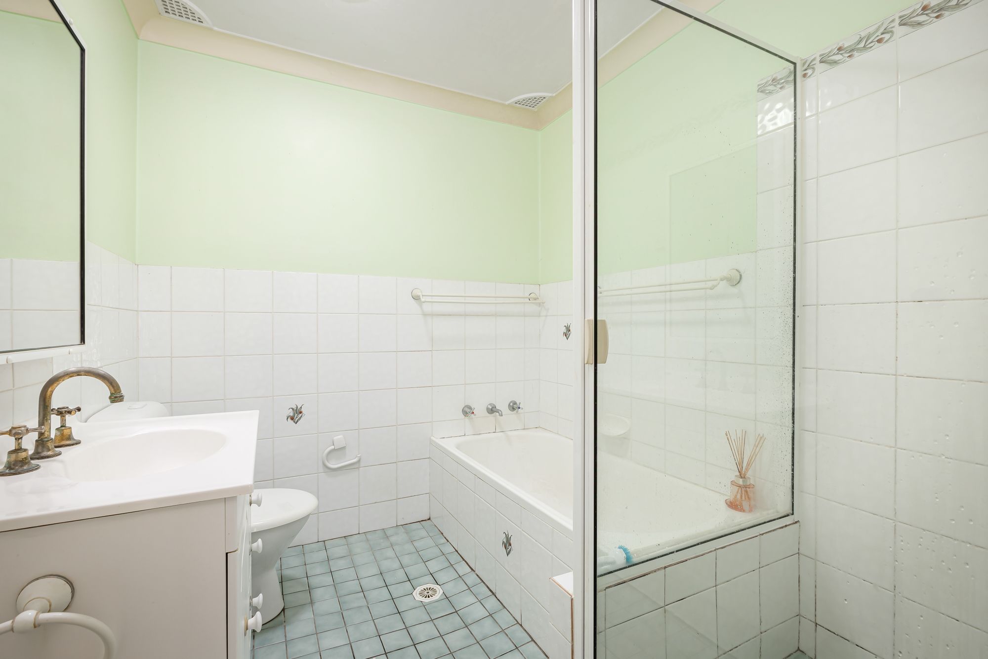 44 Gardenia Avenue — photo 7 of 12