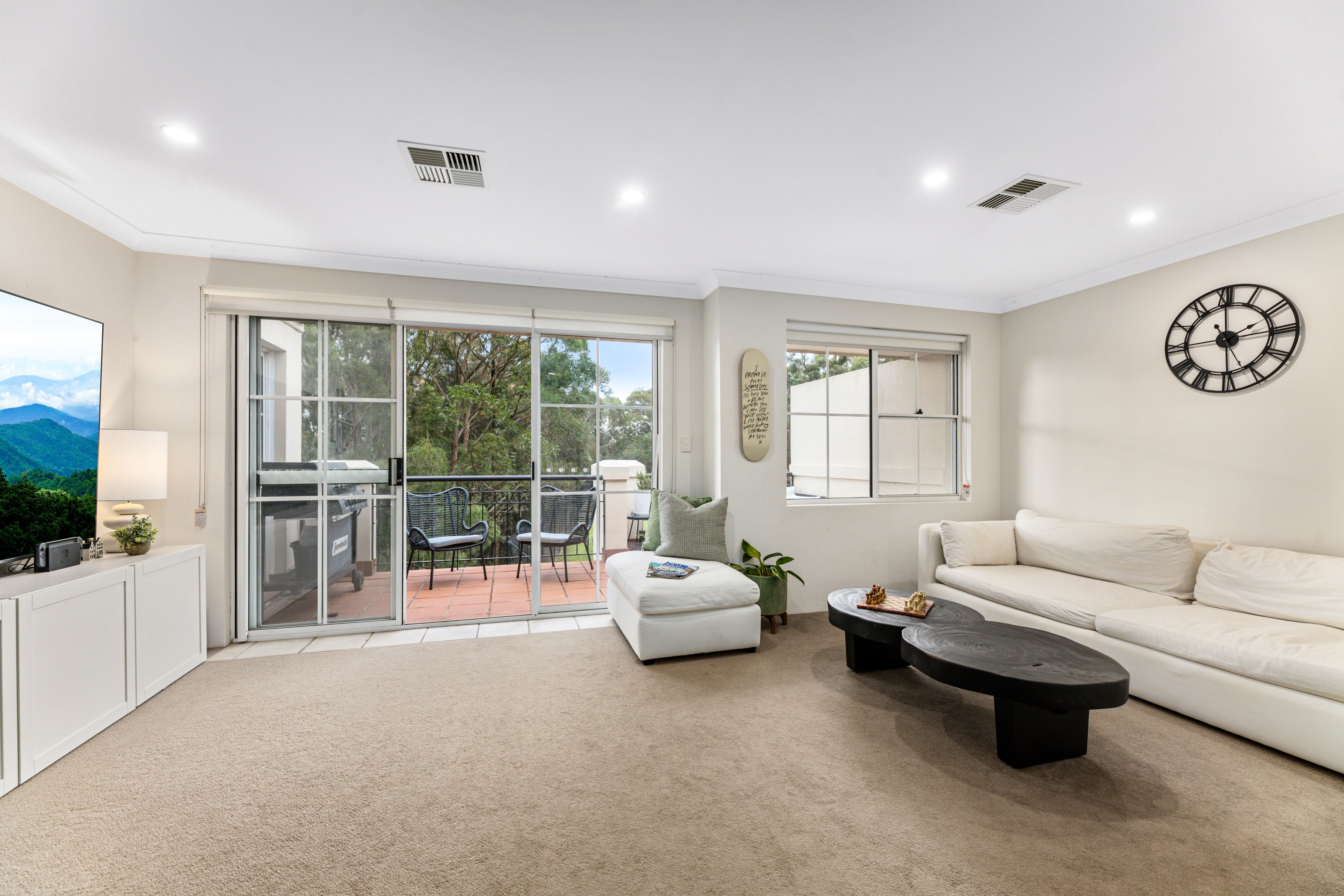 1 Oakwood Way, Menai NSW 2234