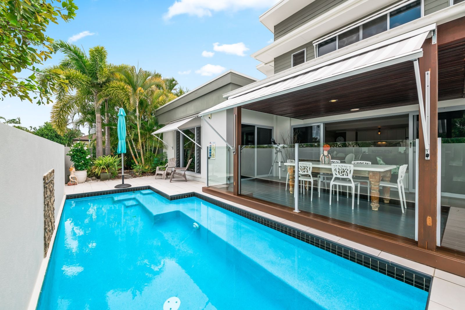 25 Tarawa Street, Kawana Island QLD 4575