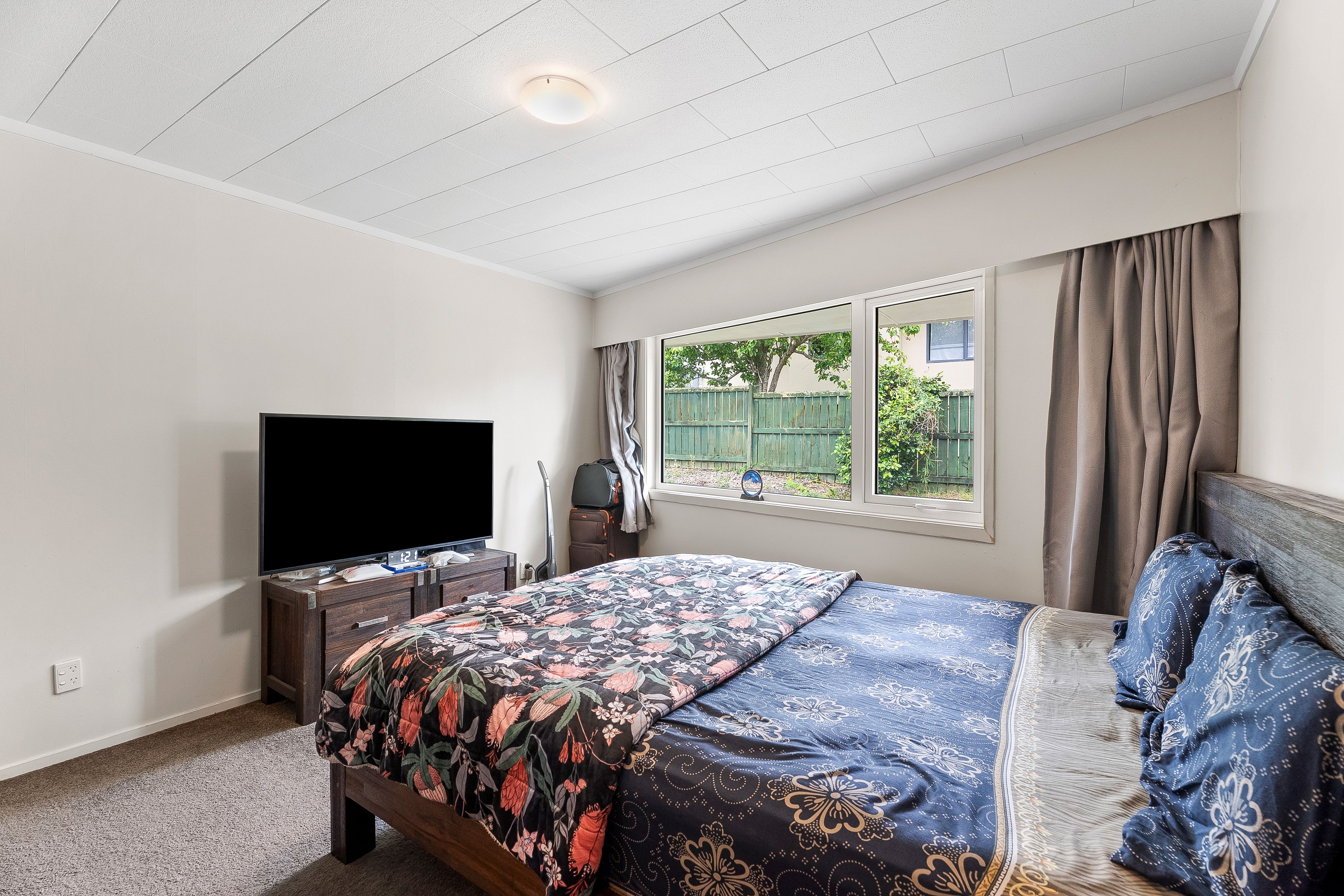 2/68A Ridge Road, Howick, Manukau City