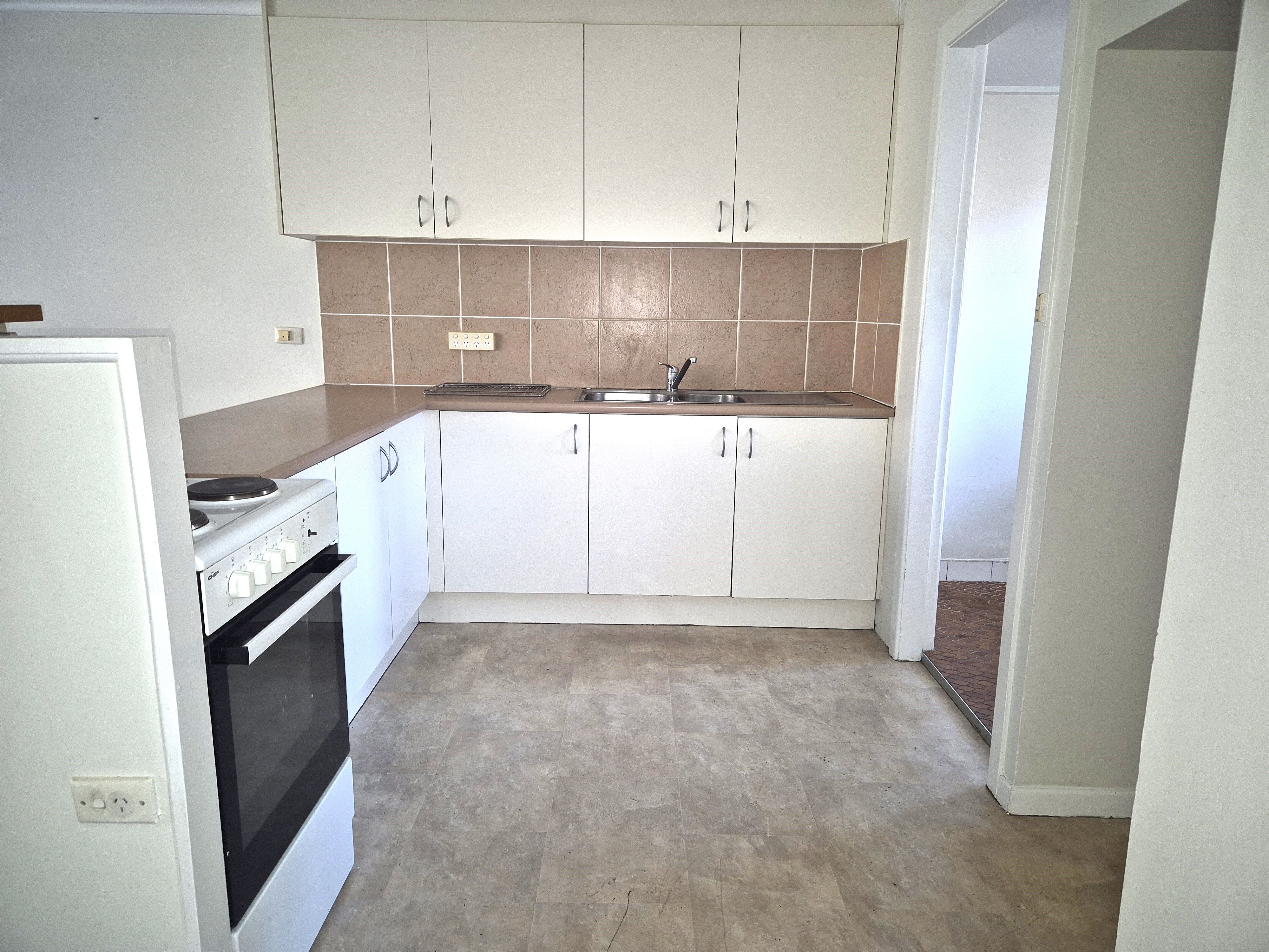 3/12-14 Stanley Street — photo from Ray White Bell Group Asset Management