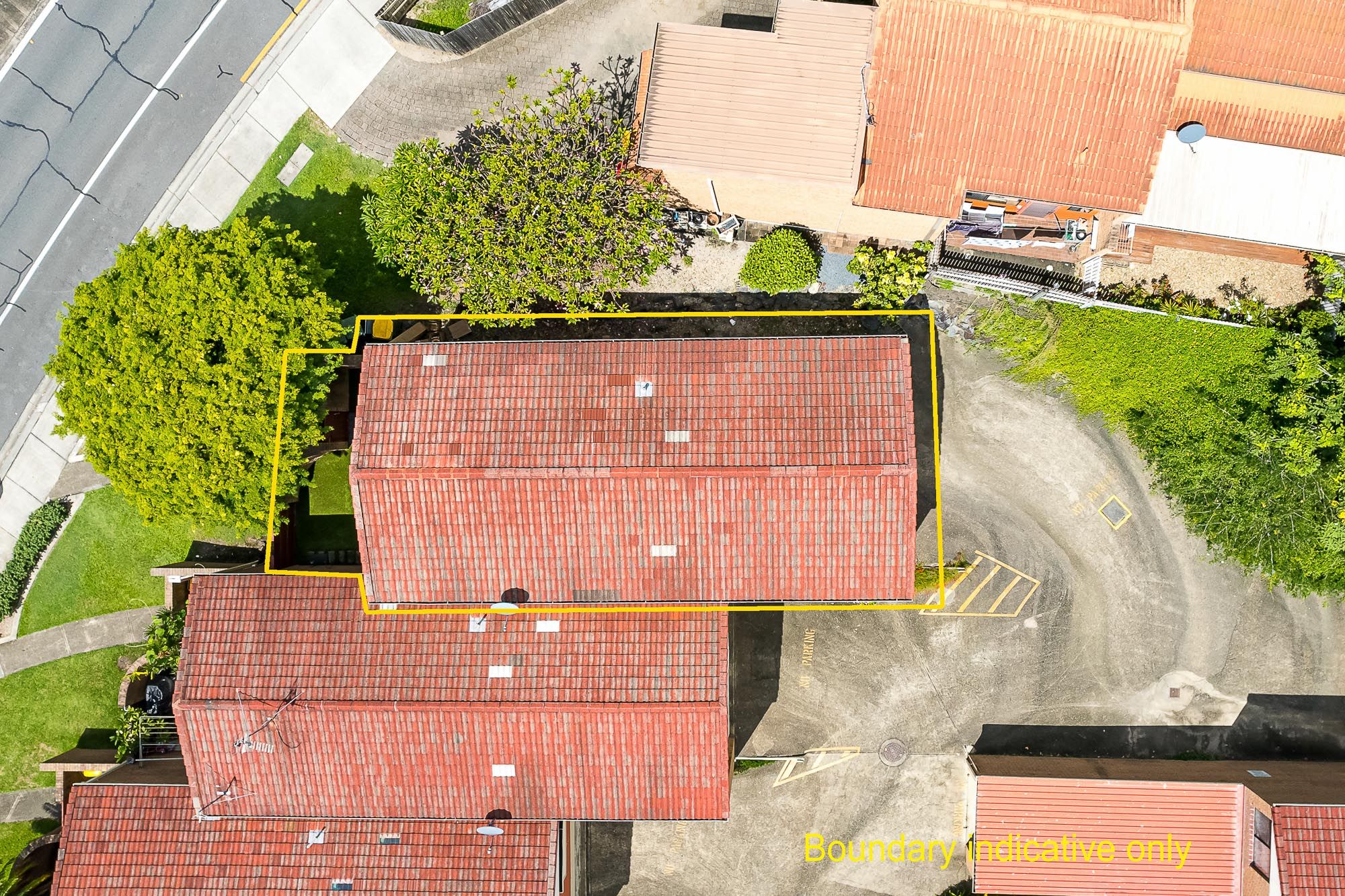 8/1A Mcleod Street, Highland Park, QLD 4211