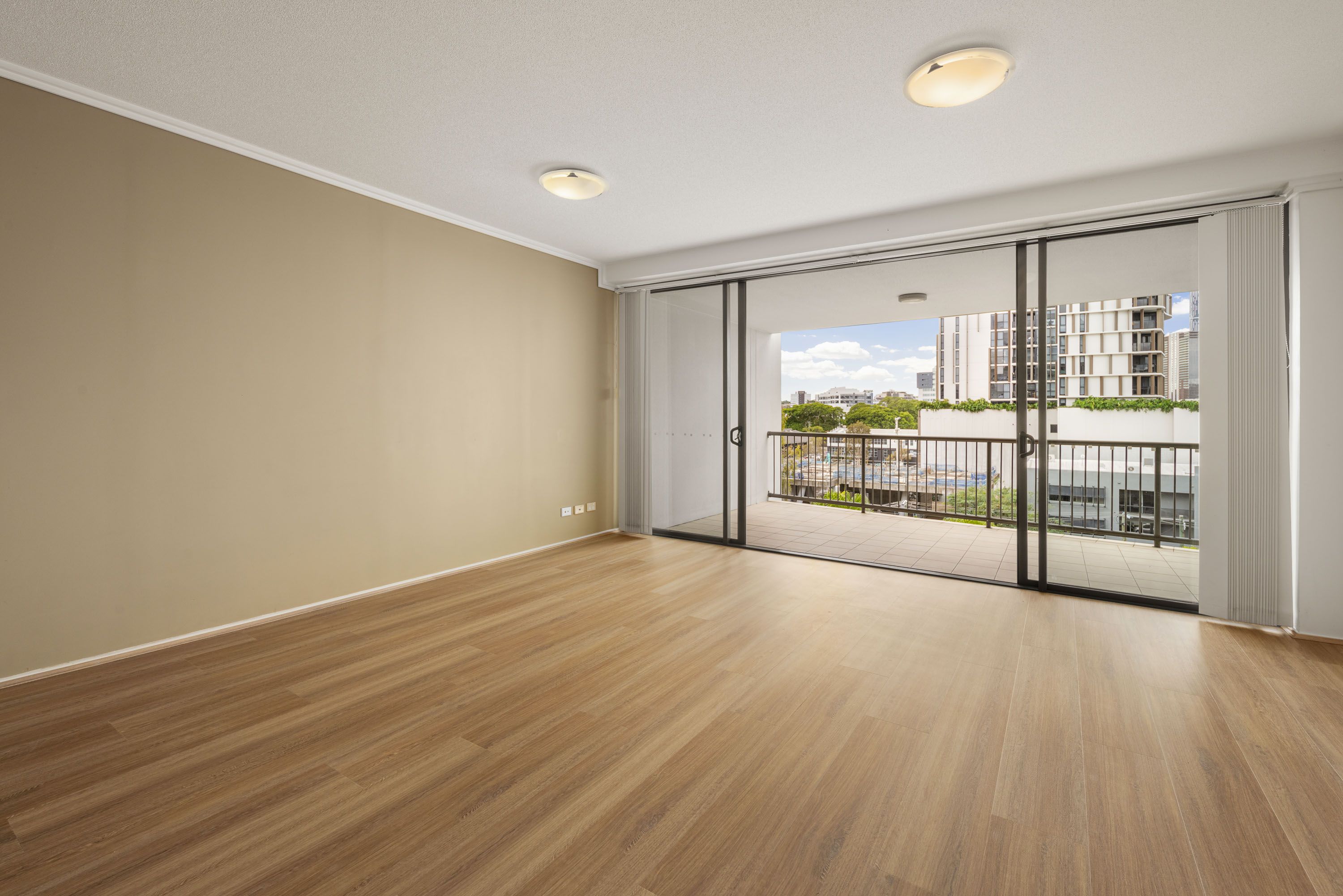 1052/18 Manning Street, Milton, QLD 4064