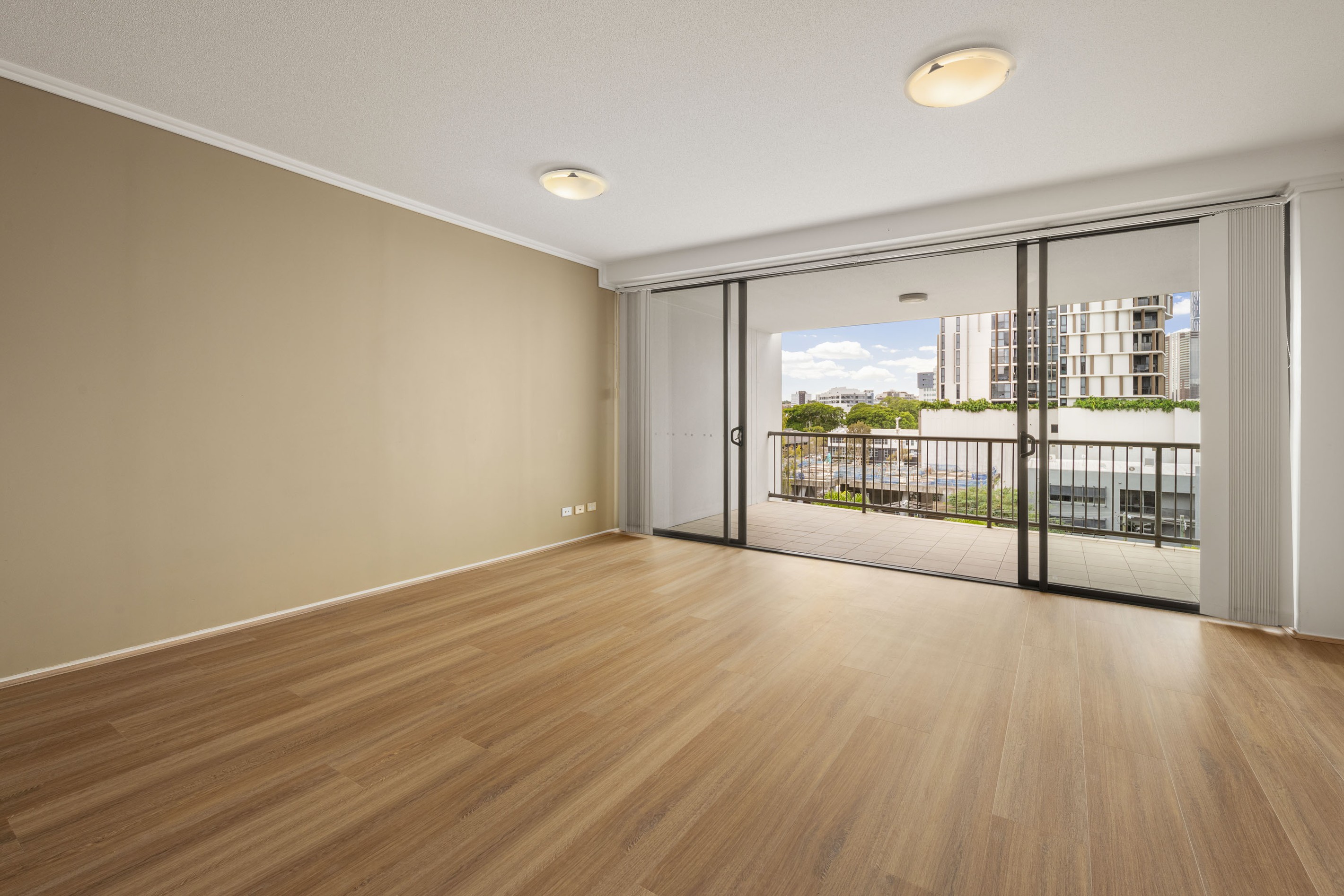 1052/18 Manning Street, Milton, QLD 4064