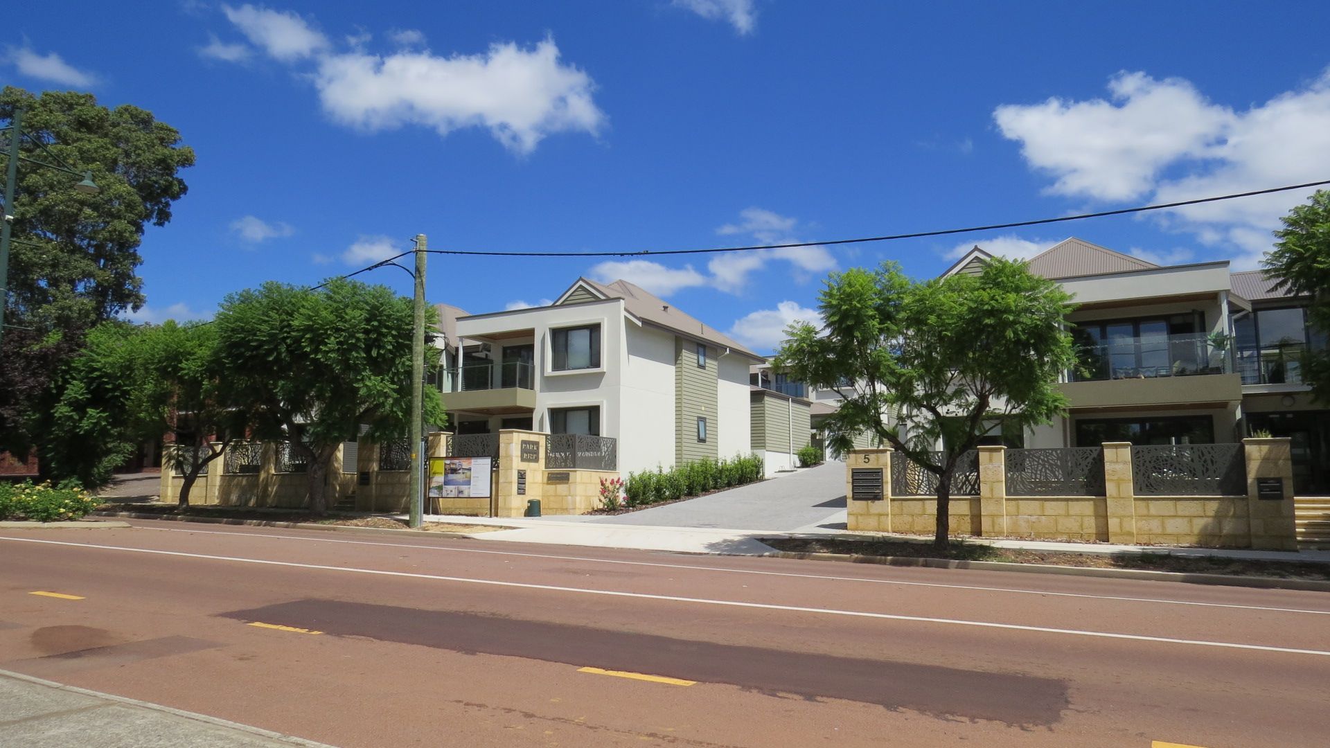 Unit 16 / 3-5 Kalamunda Road, Kalamunda, WA 6076