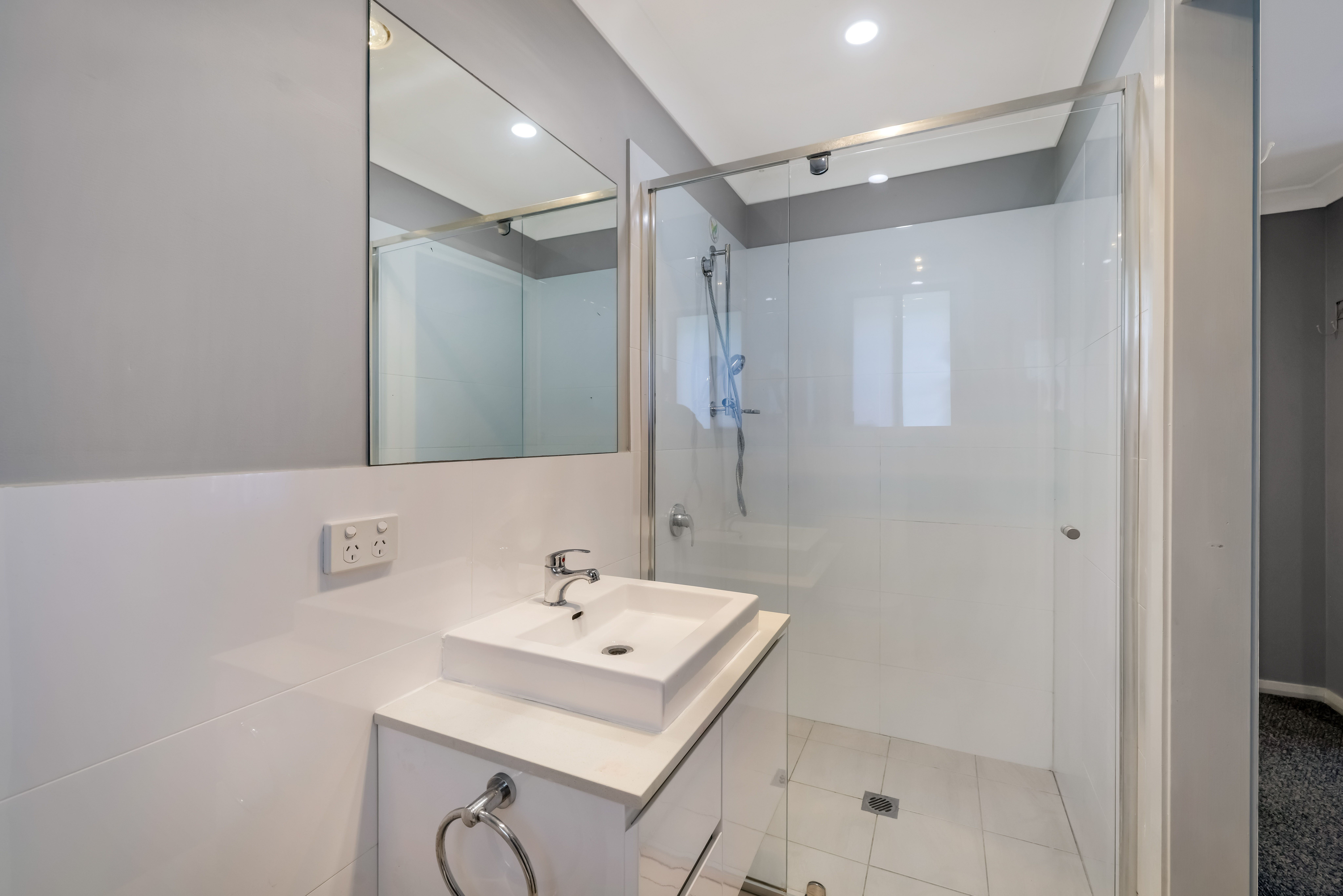 6 Peacehaven Way — photo 15 of 15