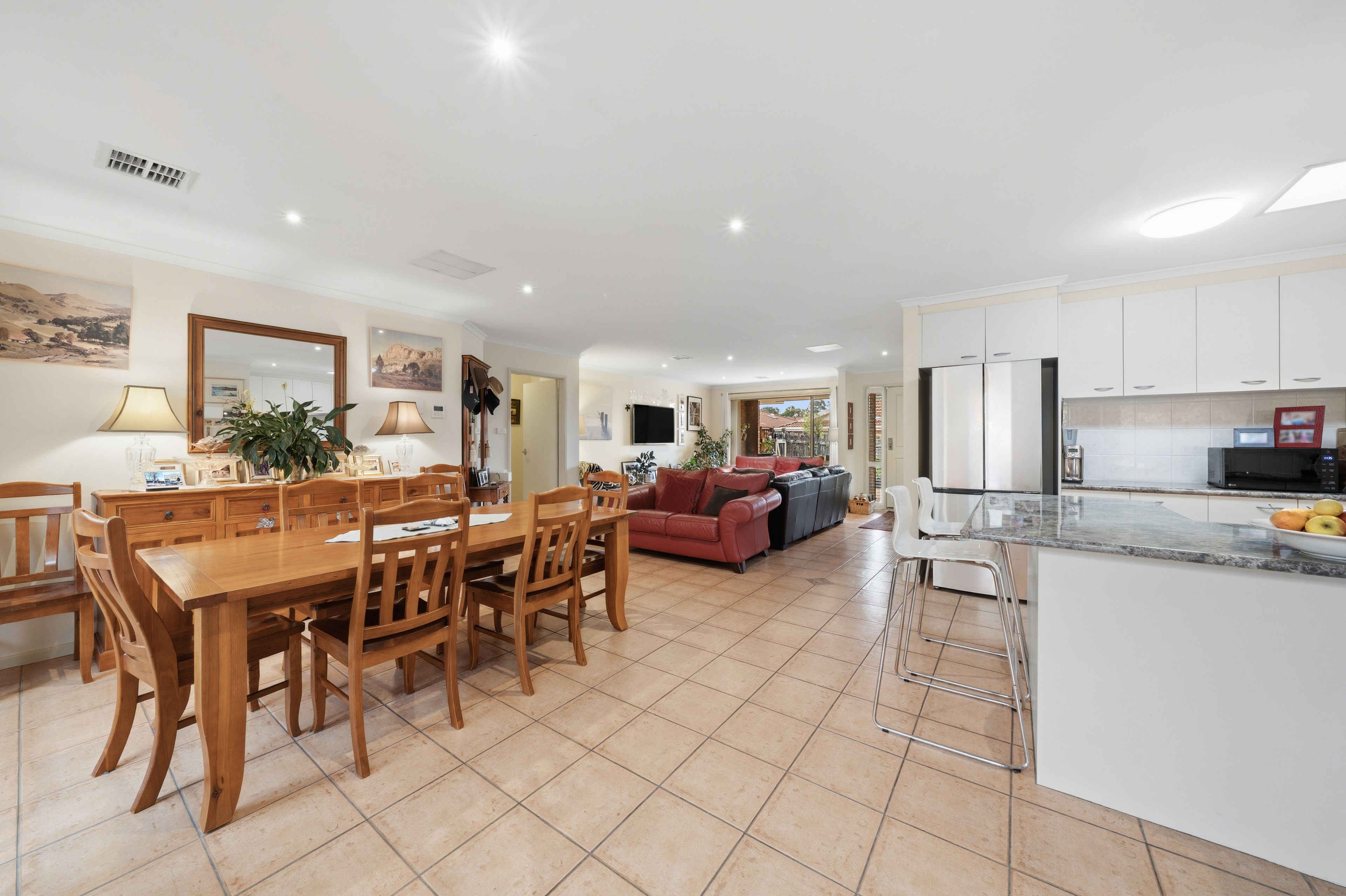 31/92 Casey Crescent — photo 10 of 26