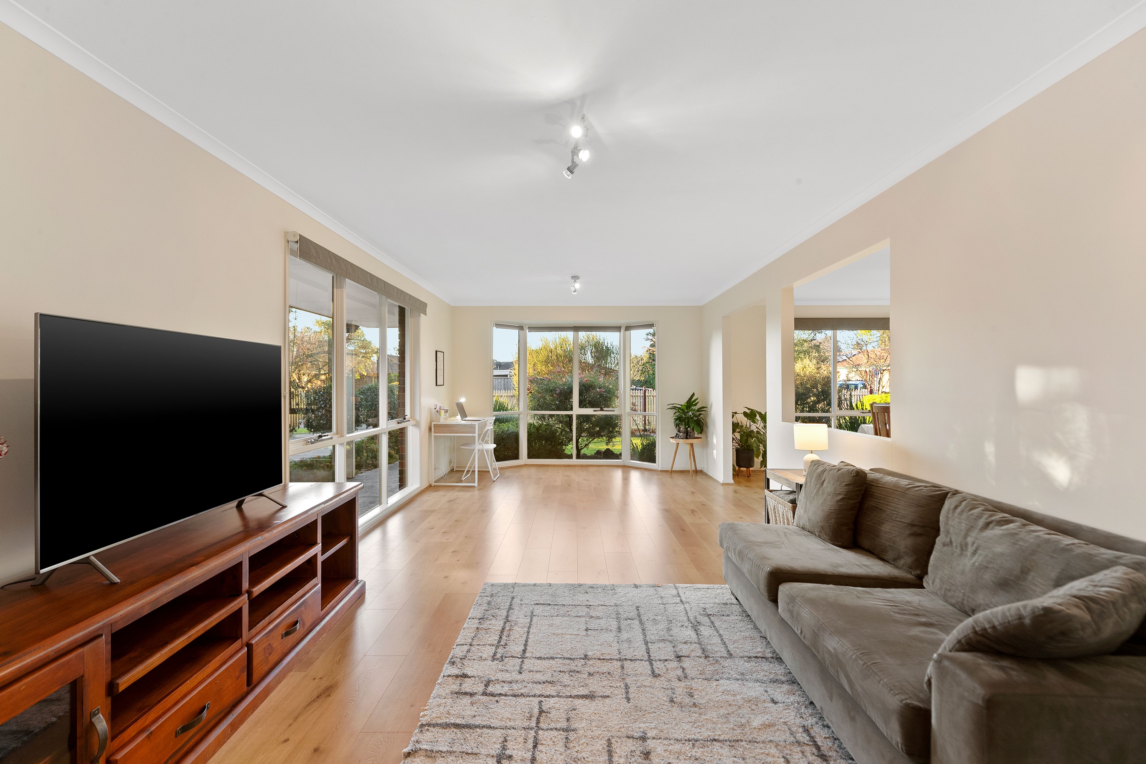 9 Waradgery Drive, Rowville, VIC 3178