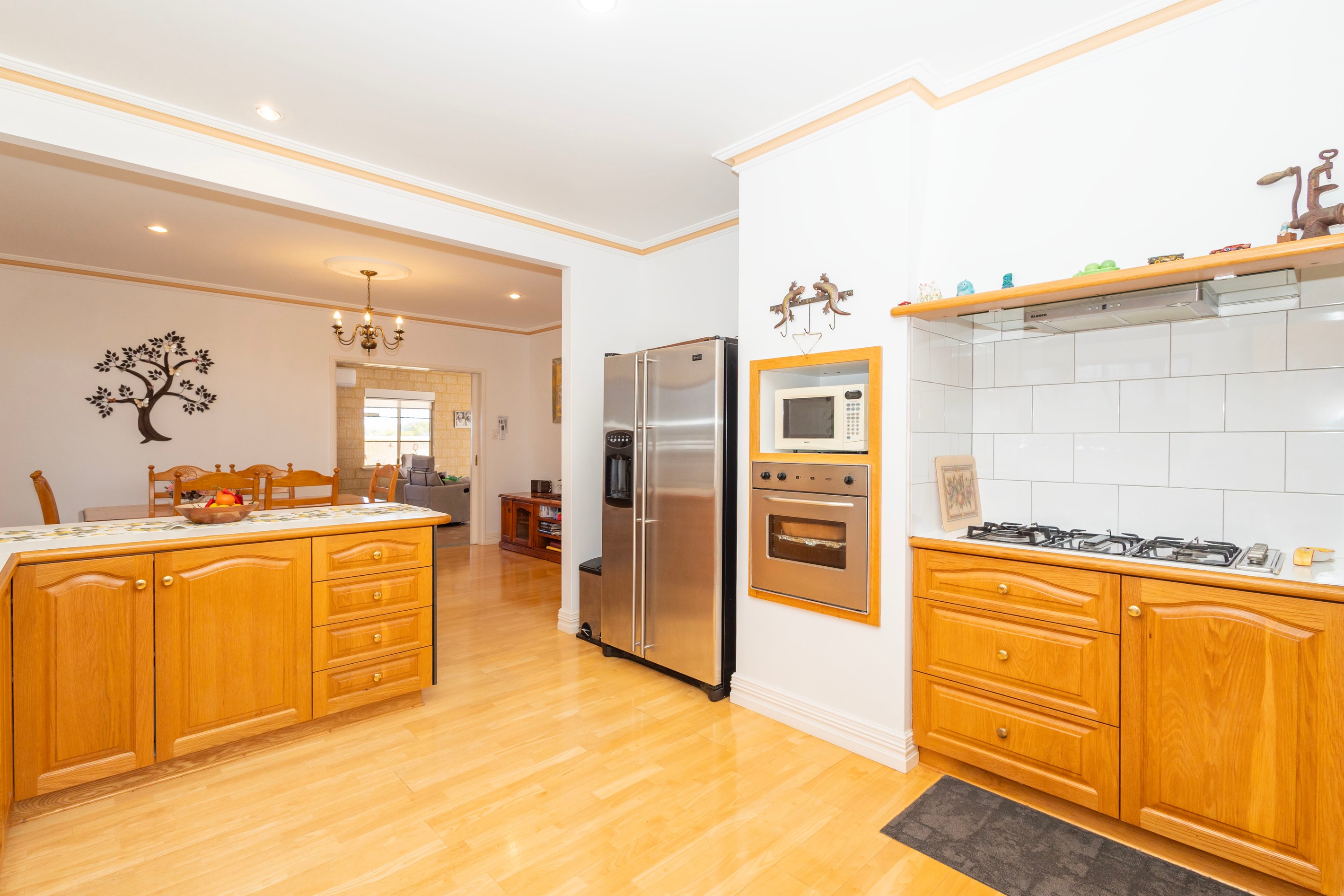 18 Casuarina Crescent, Jurien Bay, WA 6516