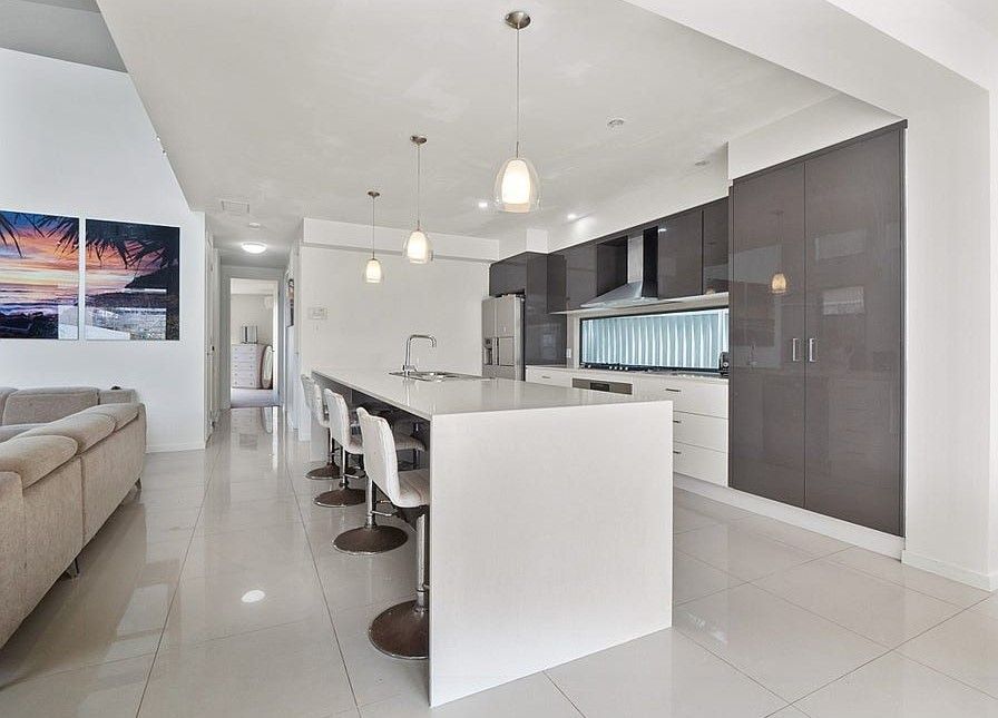 32 First Avenue, Palm Beach, QLD 4221