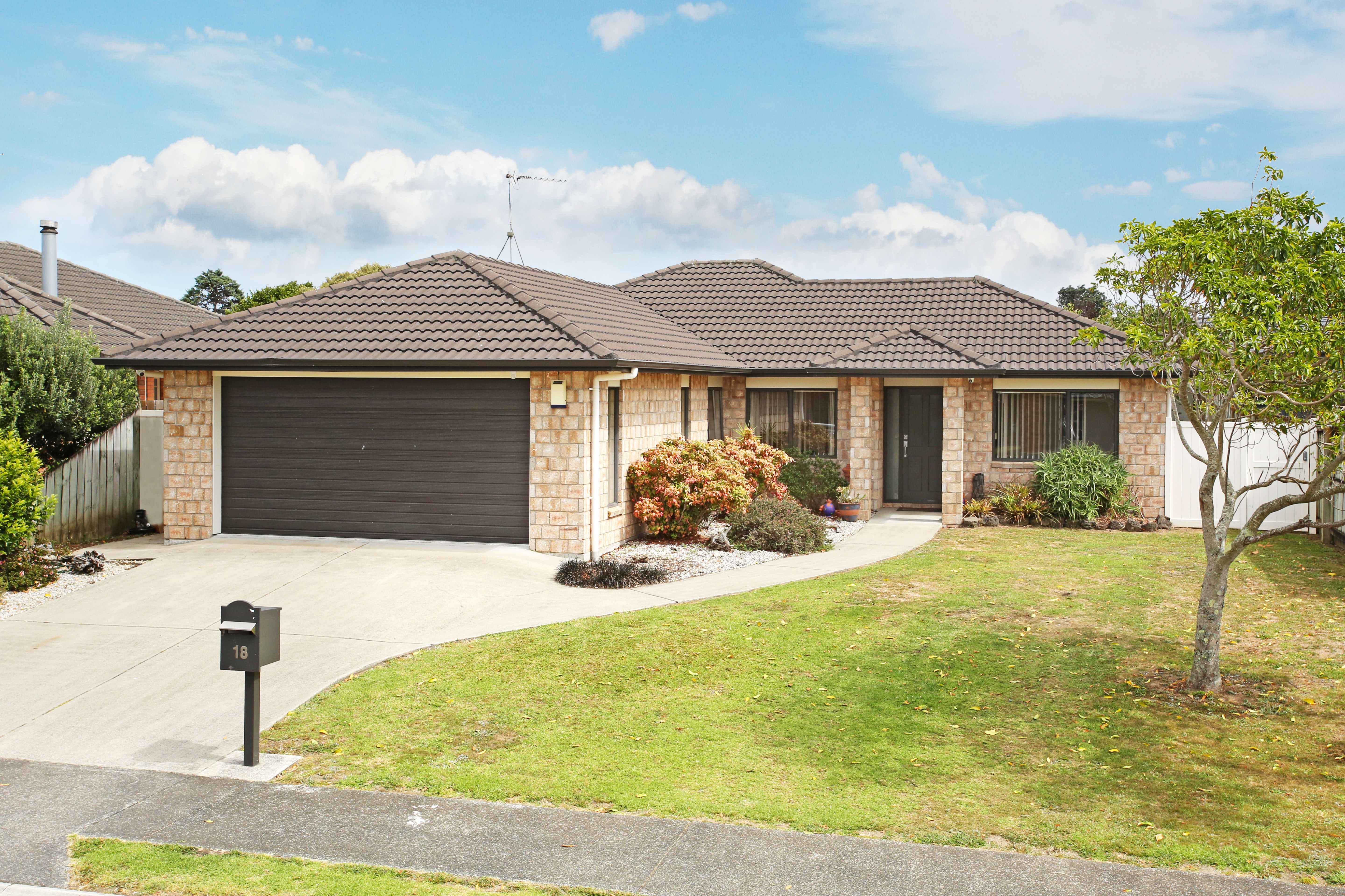 18 Mandalay Place, Waiuku, Franklin